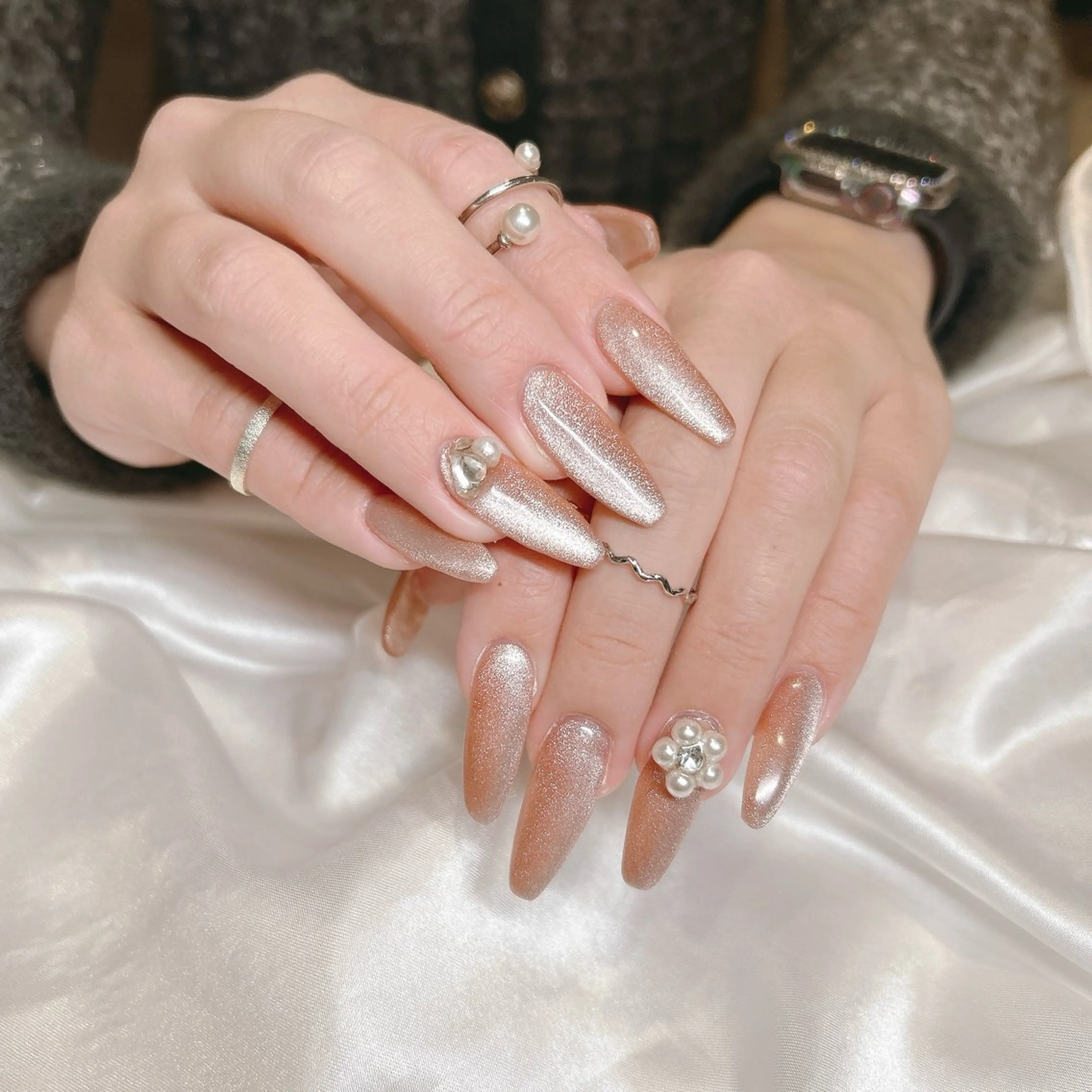 ネイル マグネットネイル ハンドネイル junna のぞいてねのネイルデザイン