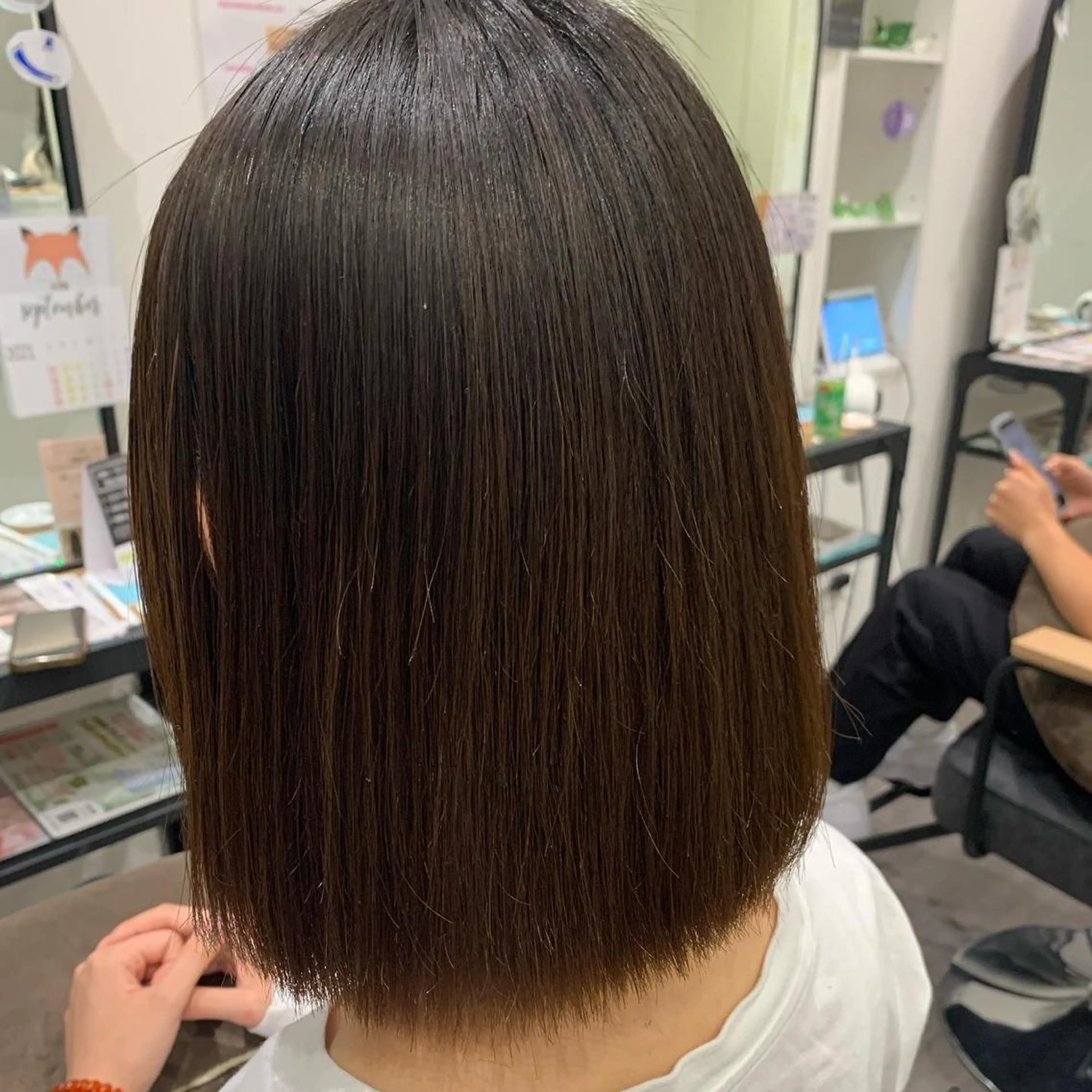 ミディアム 【酸性ストレート】 宮下和明のヘアスタイル