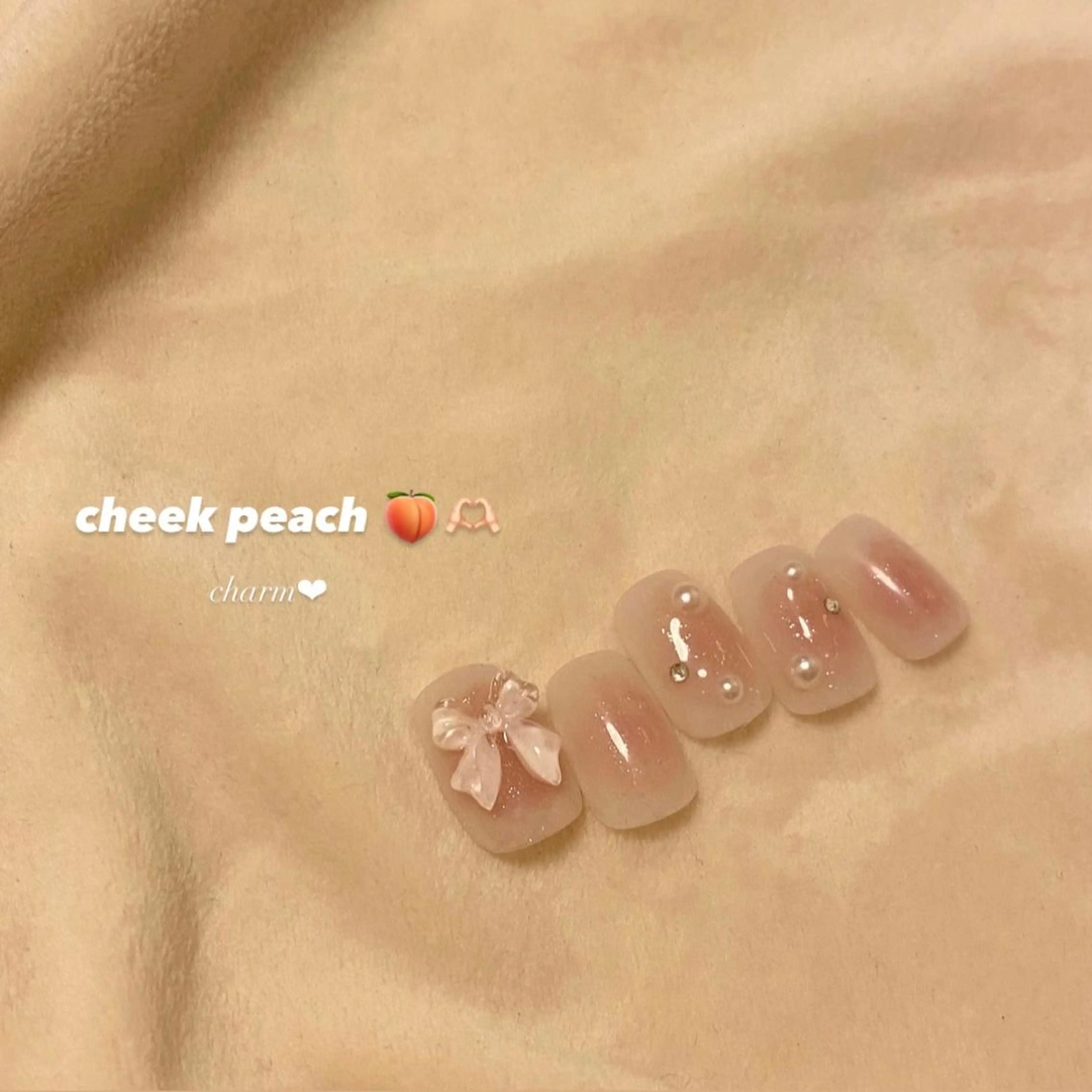 ネイル チークネイル nail salon charmのネイルデザイン