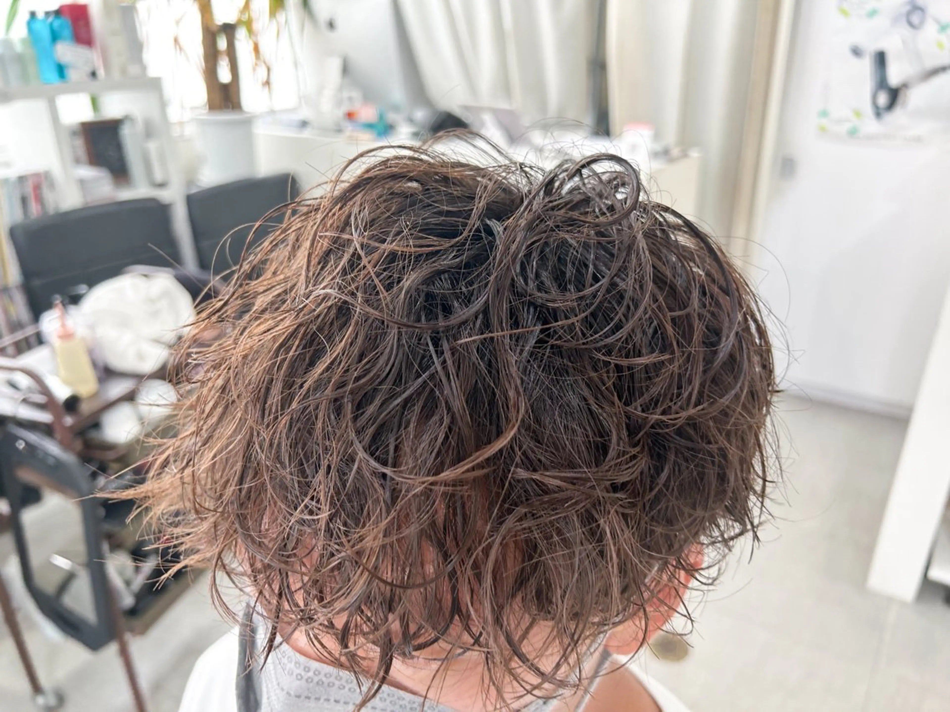 ショート パーマ メンズ マッシュ 刈り上げ 波巻きパーマ カット パーマ かんばら りょーいのヘアスタイル