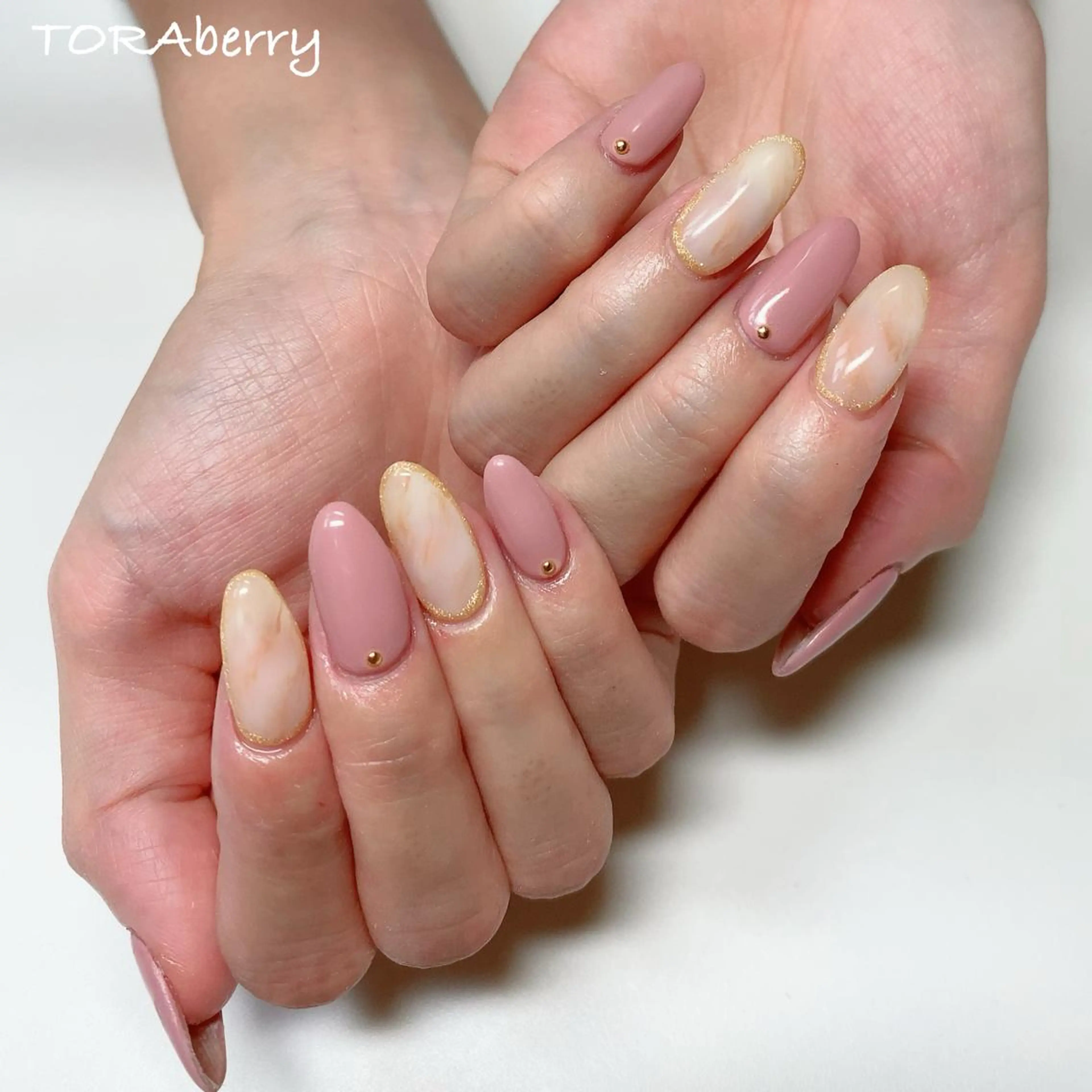 ネイル ハンドネイル ネイリスト なつみのネイルデザイン