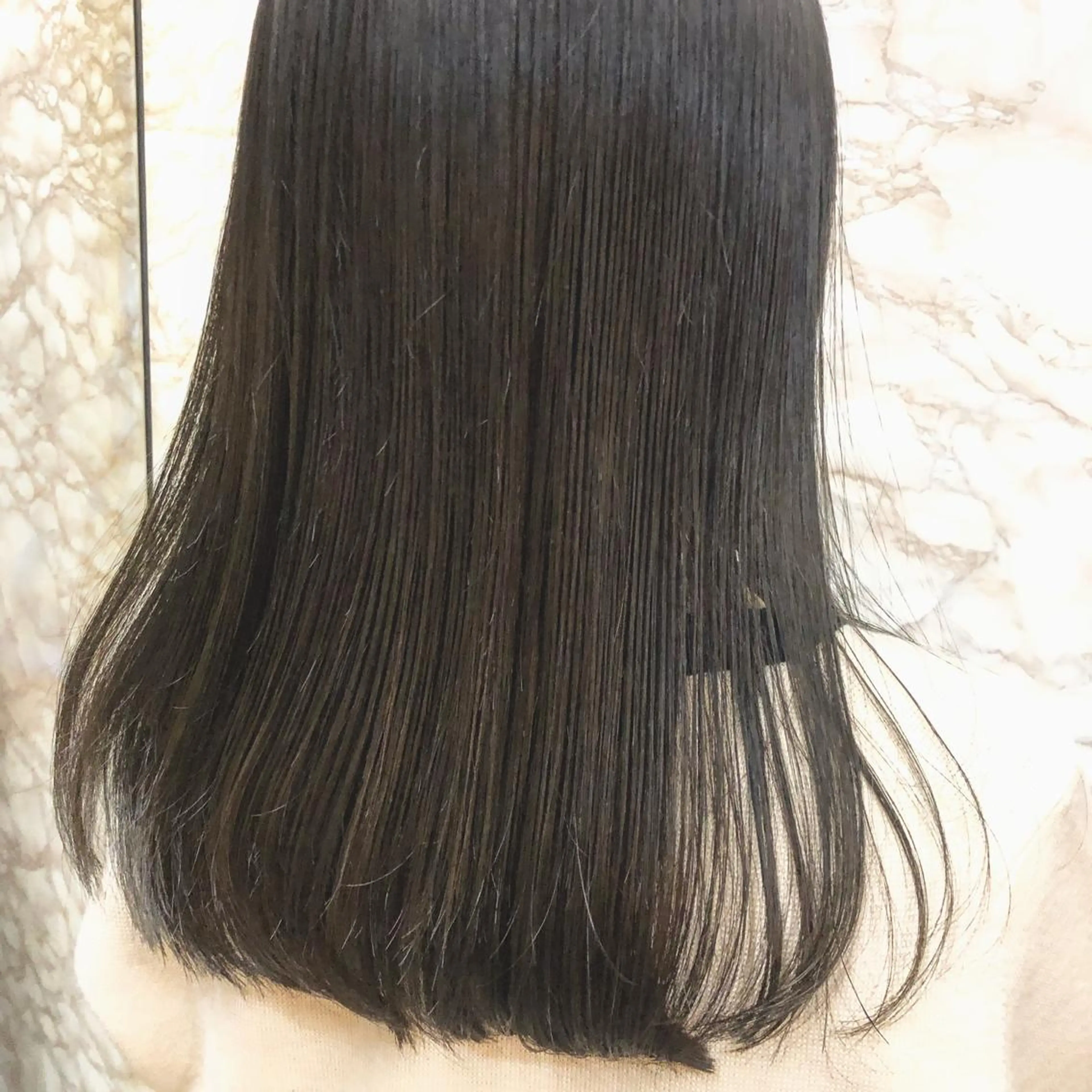 ミディアム カラー パーマ ヘアアレンジ グラデーションカラー ストレートパーマ TOMO GEEKS代表のヘアスタイル