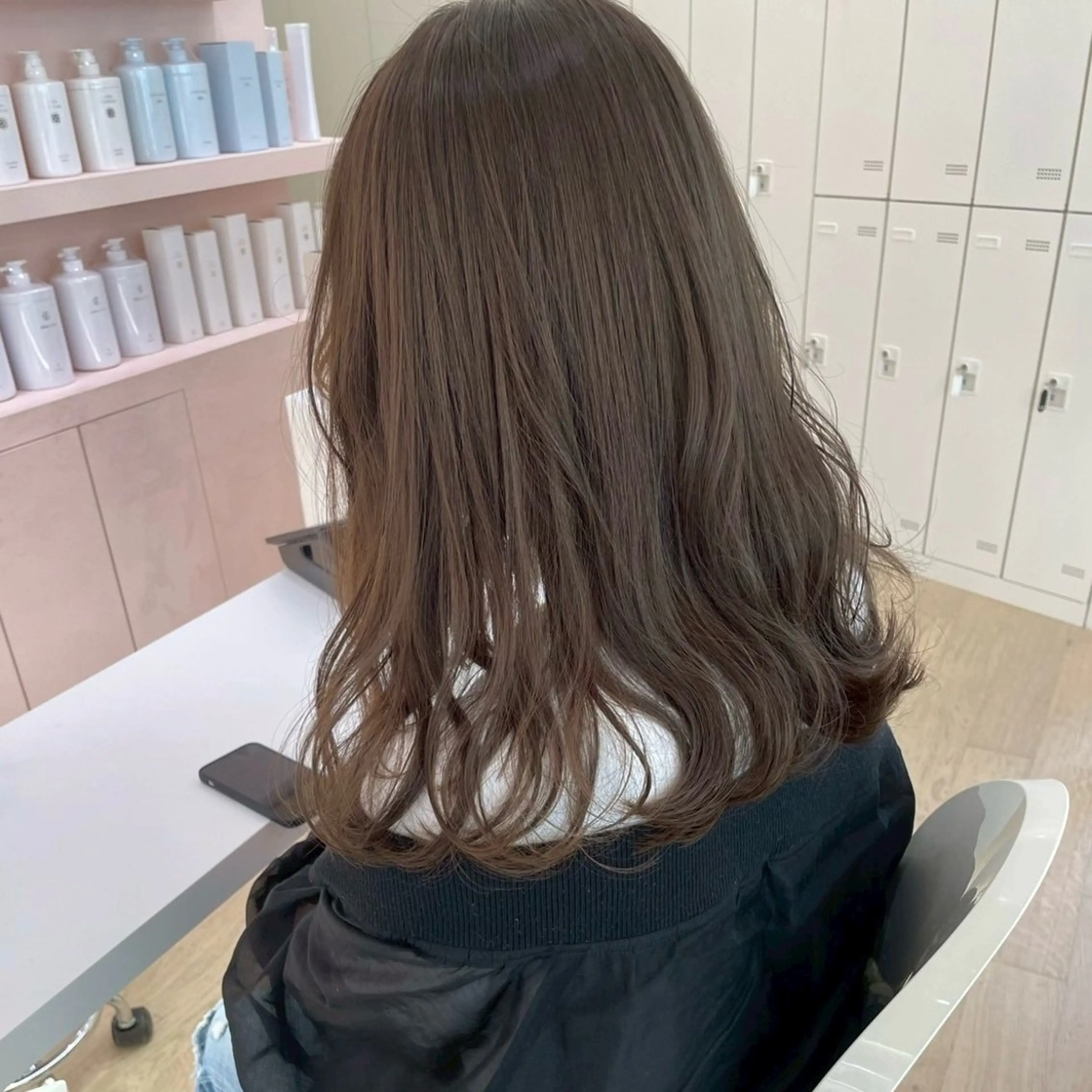 セミロング ヘアカラー ParveMix /石田 佳澄🩶のヘアスタイル