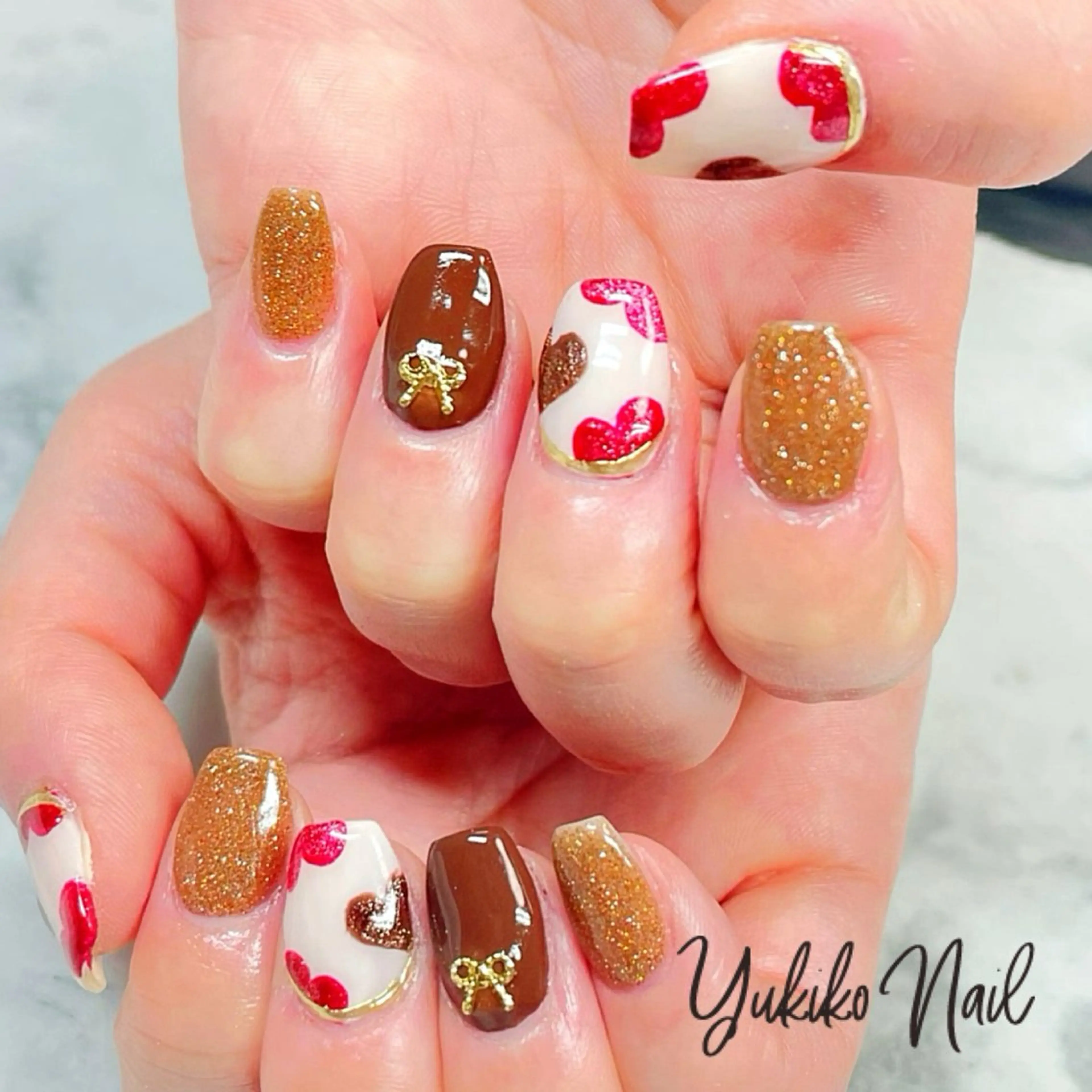 ネイル フラッシュネイル ハート キラキラネイル マグネットネイル リボン ユキコ ネイルのネイルデザイン