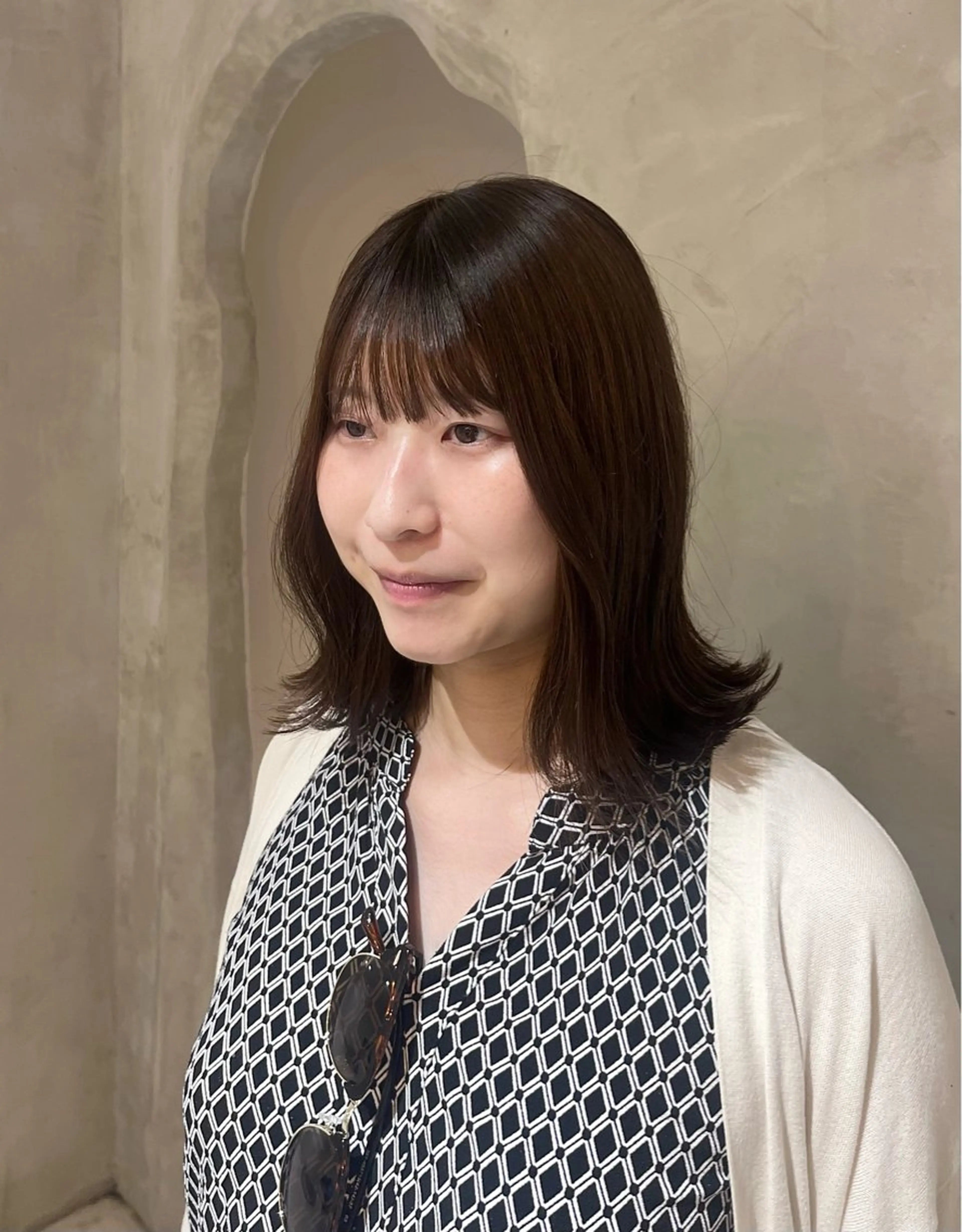 ミディアム カット ヘアカラー トリートメント effect横浜所属・切りっぱなしボブ/ 艶カラー/綾莉のヘアスタイル