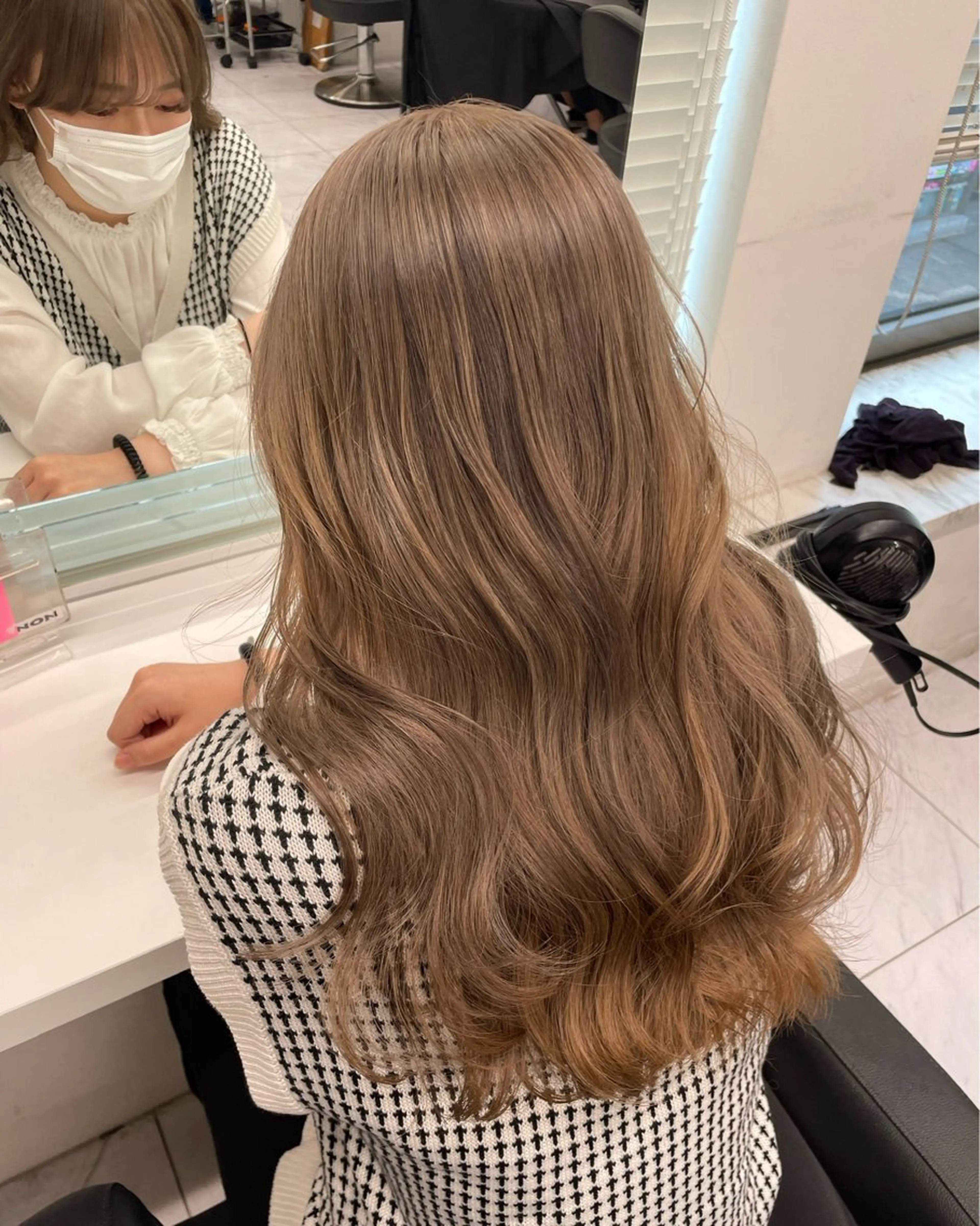 ミディアム 表参道ハッシュカット レイヤー/リノンのヘアスタイル