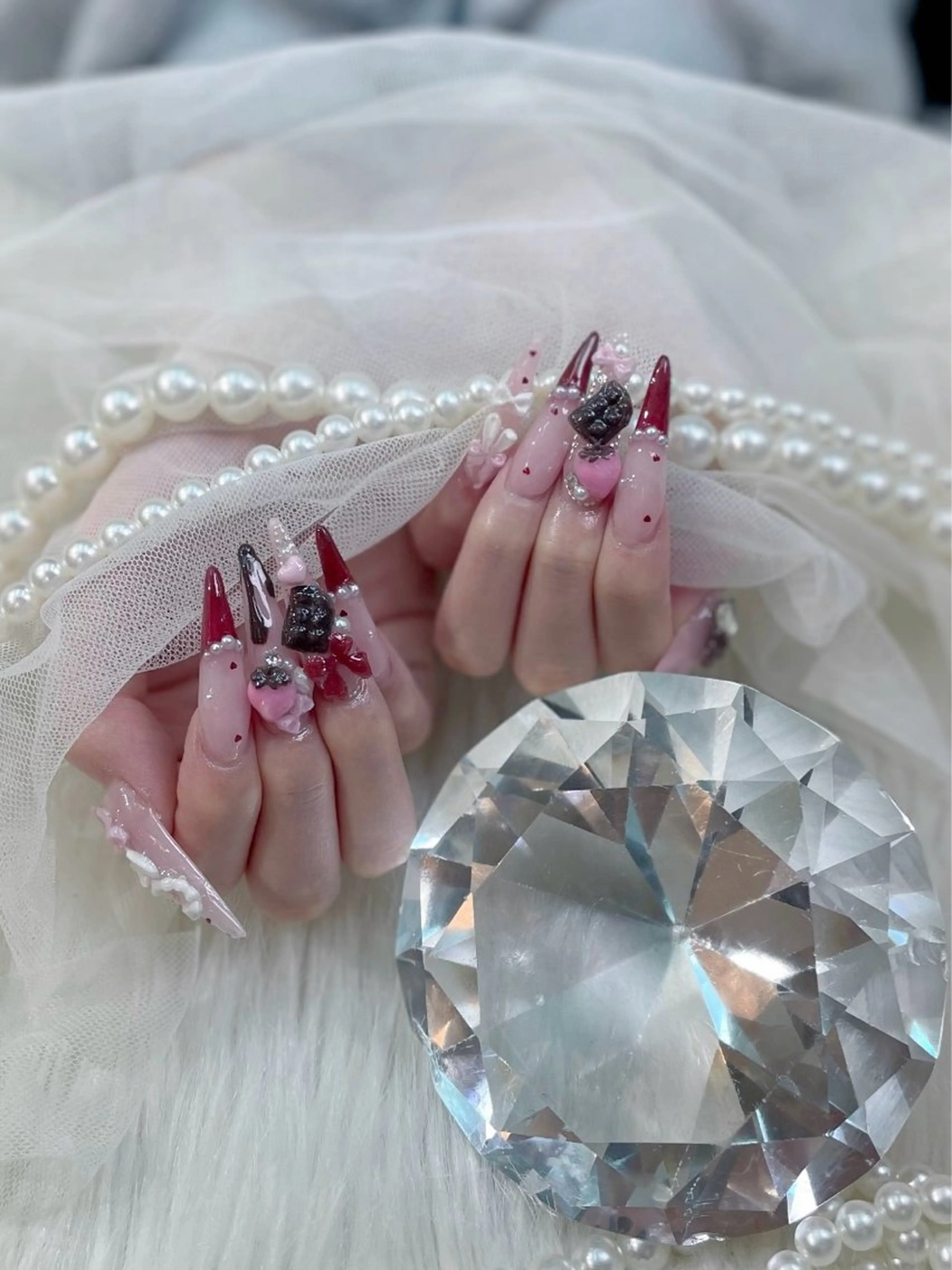 ネイル ベスティオーラ所属・ベスティオーラ 花香のネイルデザイン