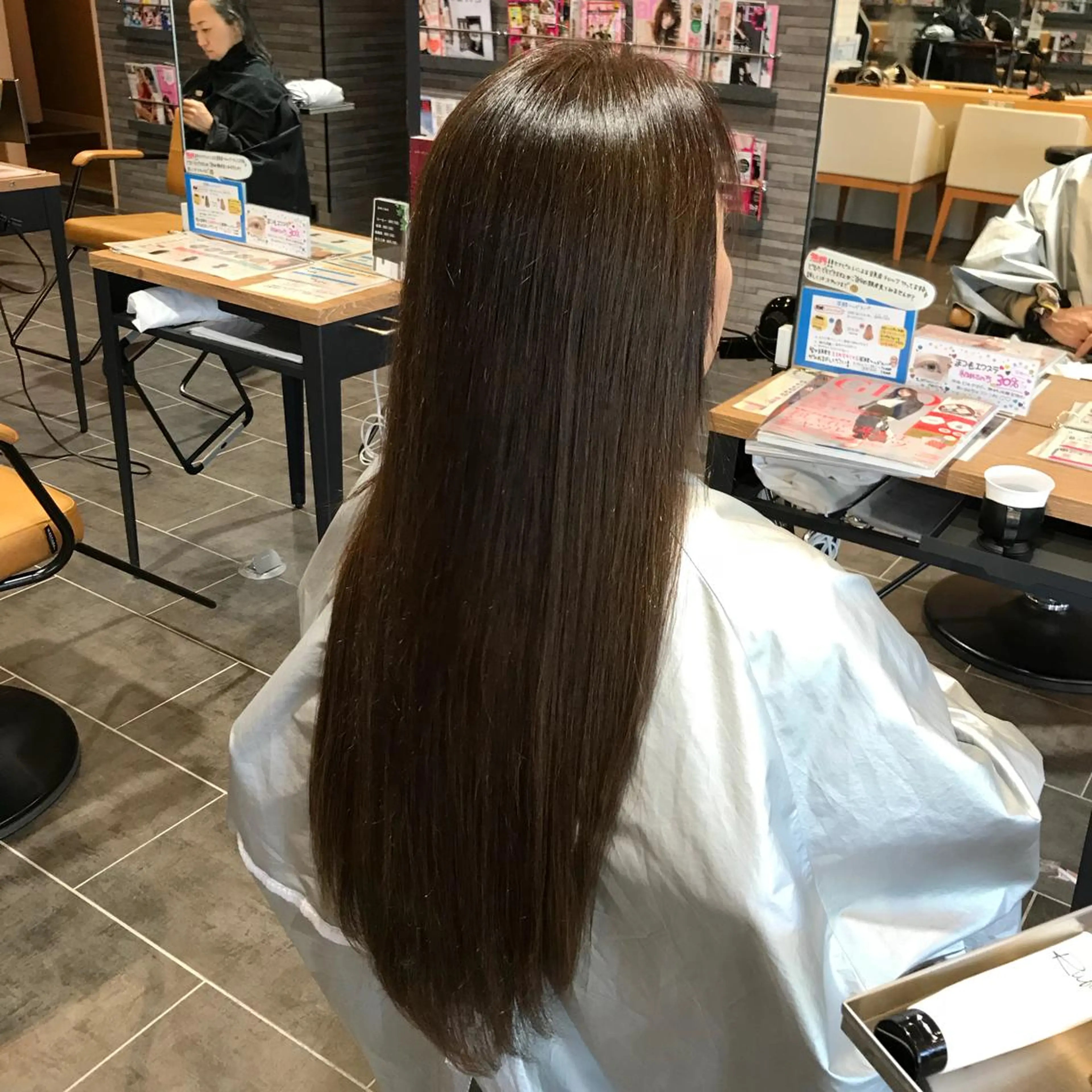 ロング カラー ロング 【髪質改善】 夏目結以のヘアスタイル