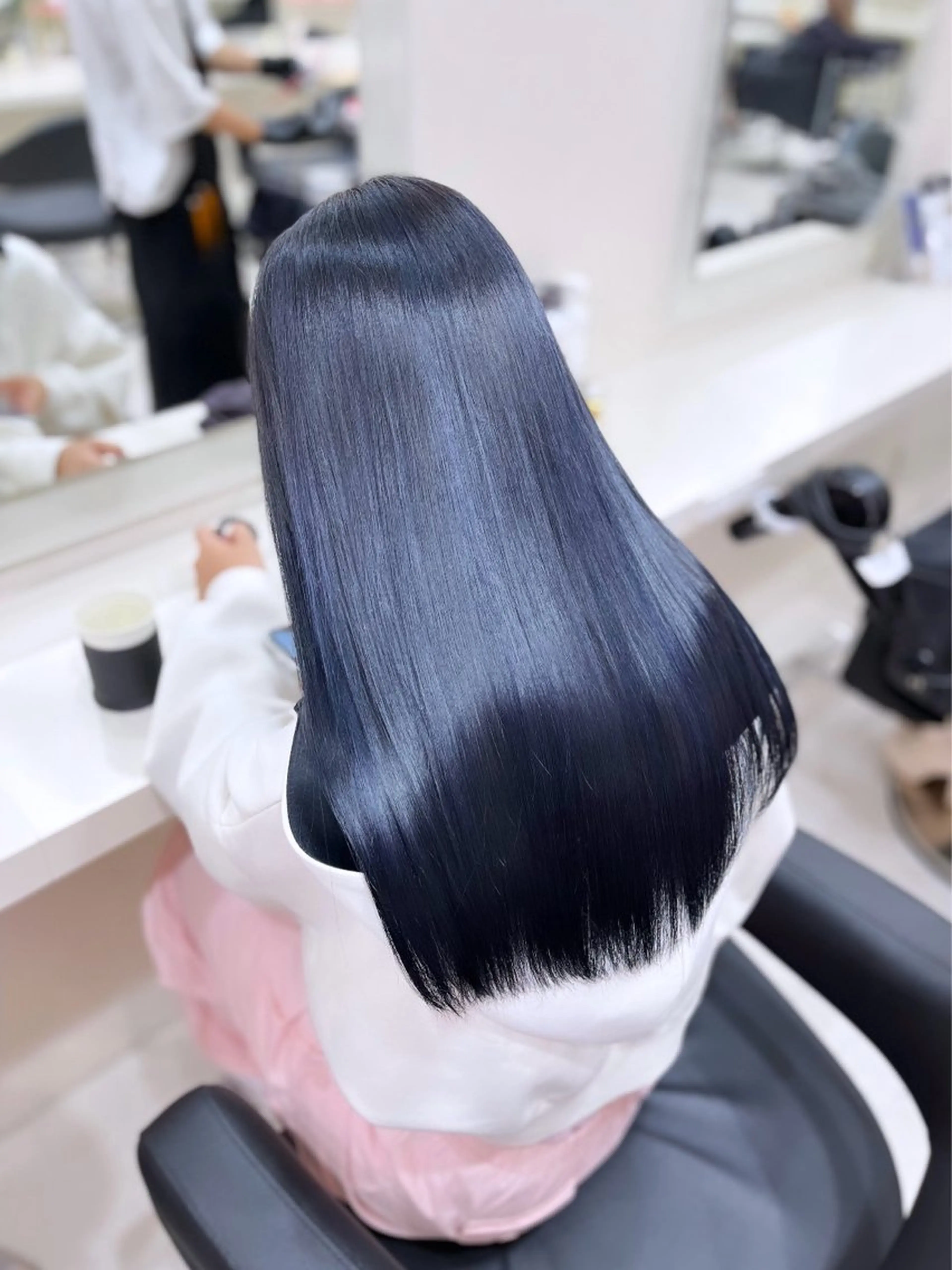 ロング 髪質改善 縮毛矯正 カット ヘアカラー 縮毛矯正 透明感× ブルーブラック/池袋のヘアスタイル