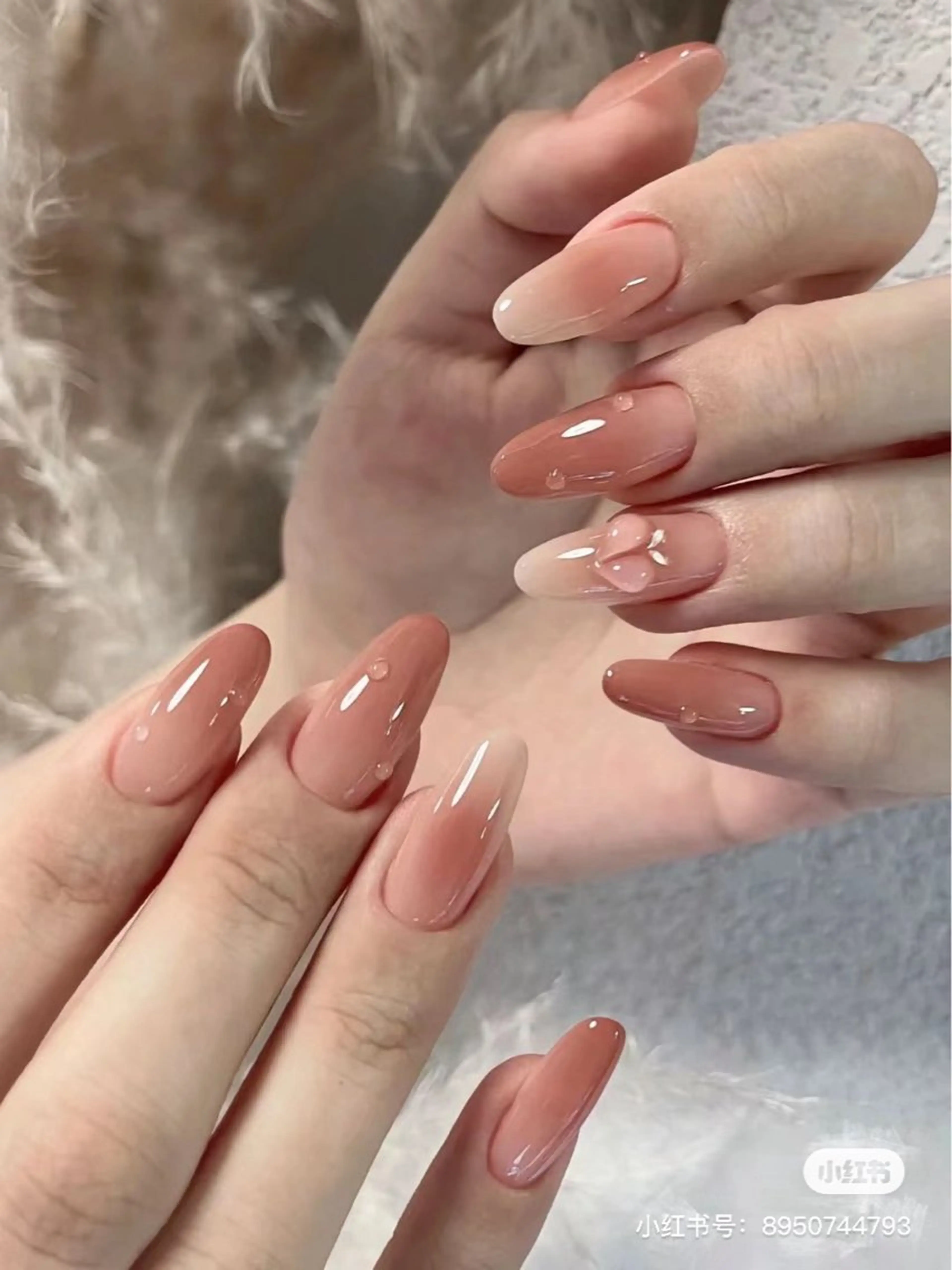 ネイル アートネイル チークネイル 長さ出し ジェルネイル マグネットネイル ハンドネイル ハンドケア ラッキーネイルサロン 西川口東口店のネイルデザイン