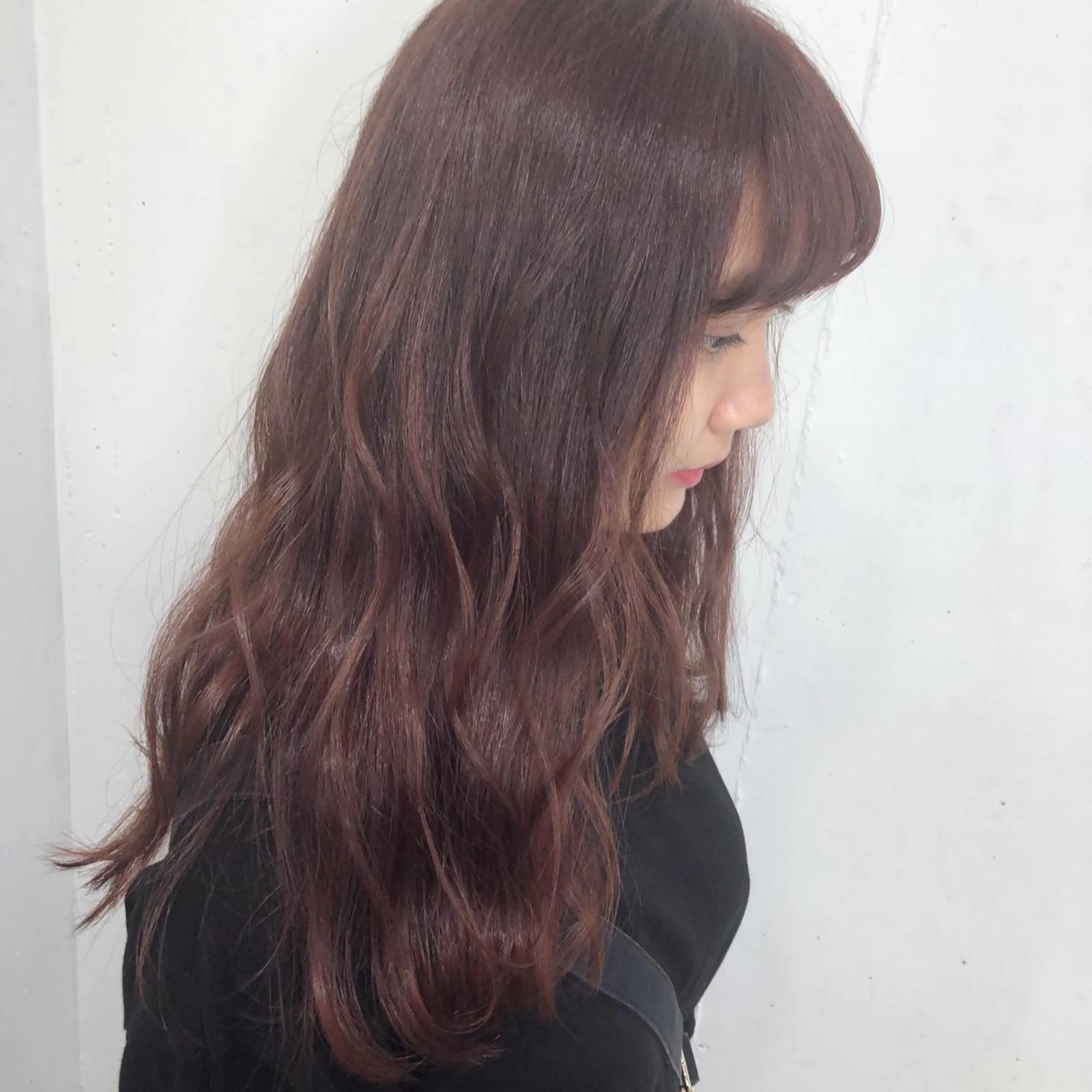 ロング カラー ヘアアレンジ 八巻 晴香のヘアスタイル