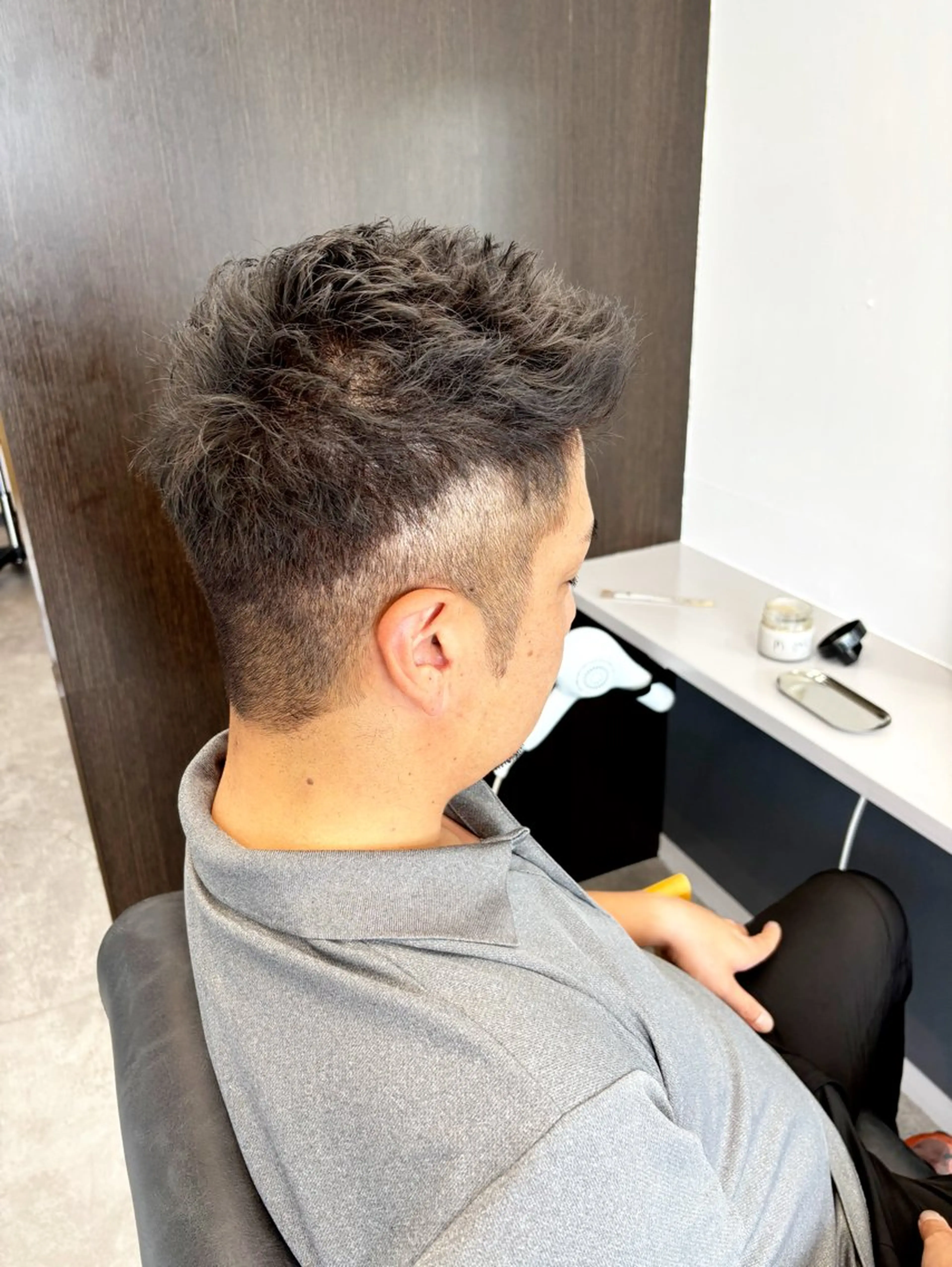 メンズ カット メンズ特化美容師丸山 雷世のヘアスタイル