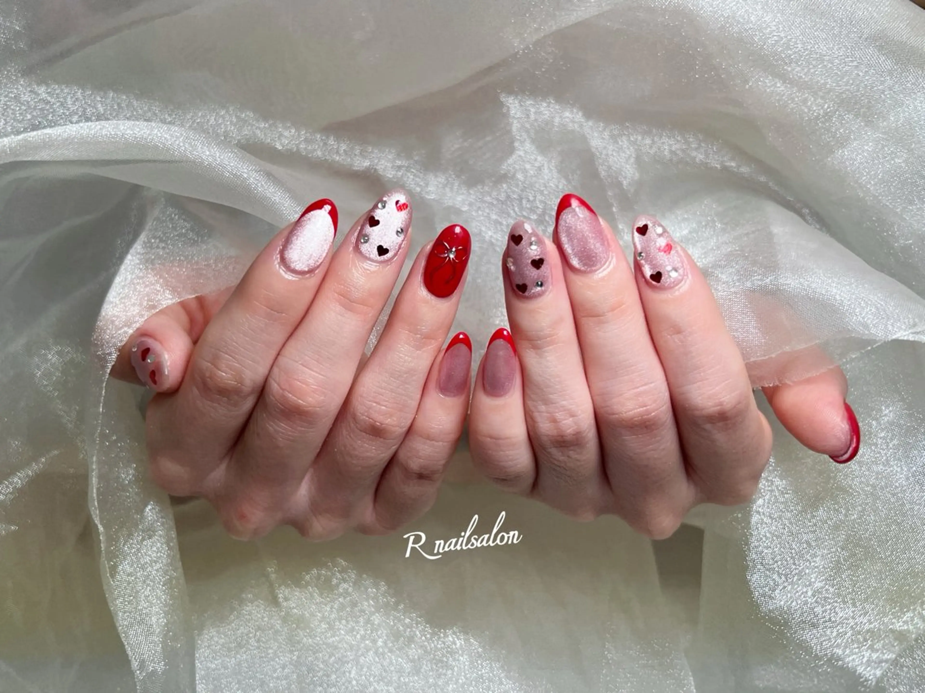 セミロング R NAILSALONのネイルデザイン