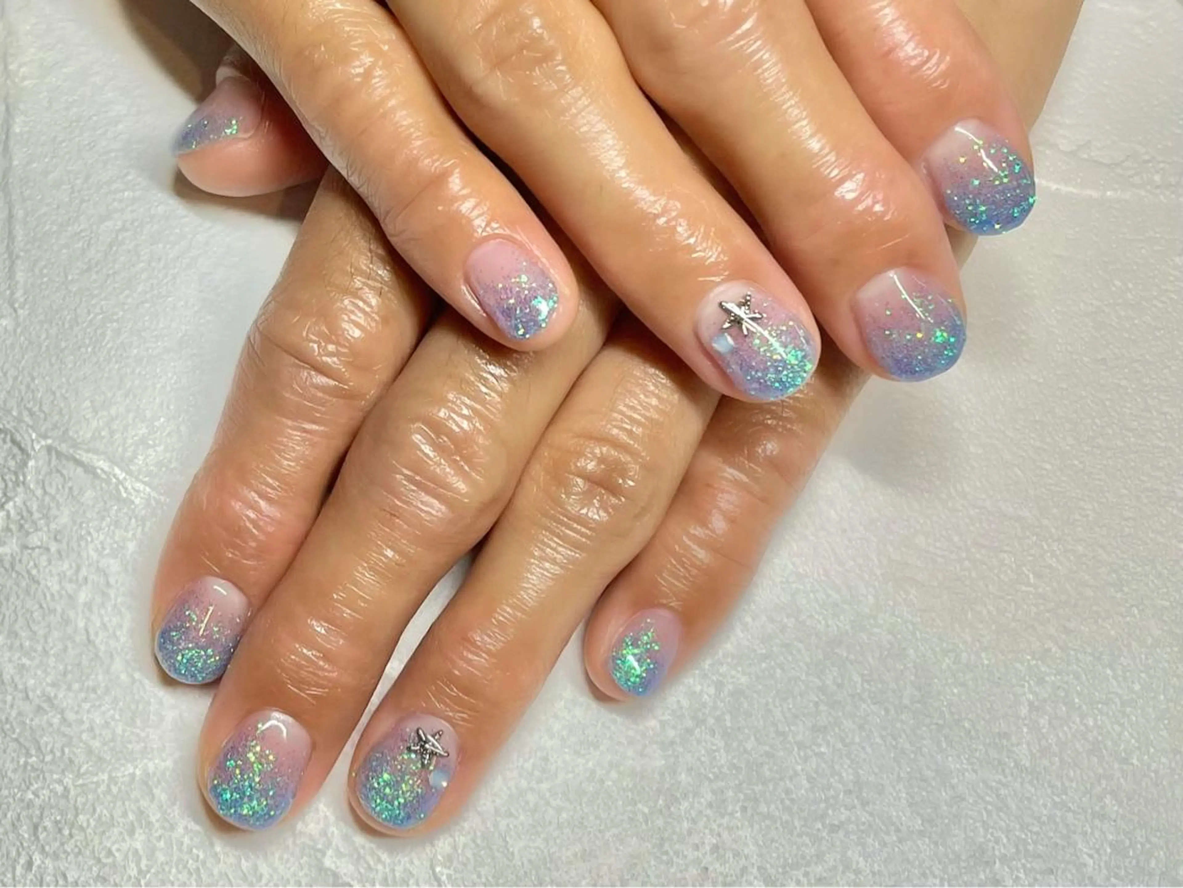 ネイル グラデーション ラメ(グリッター) ラメグラデーション ささき れいなのネイルデザイン