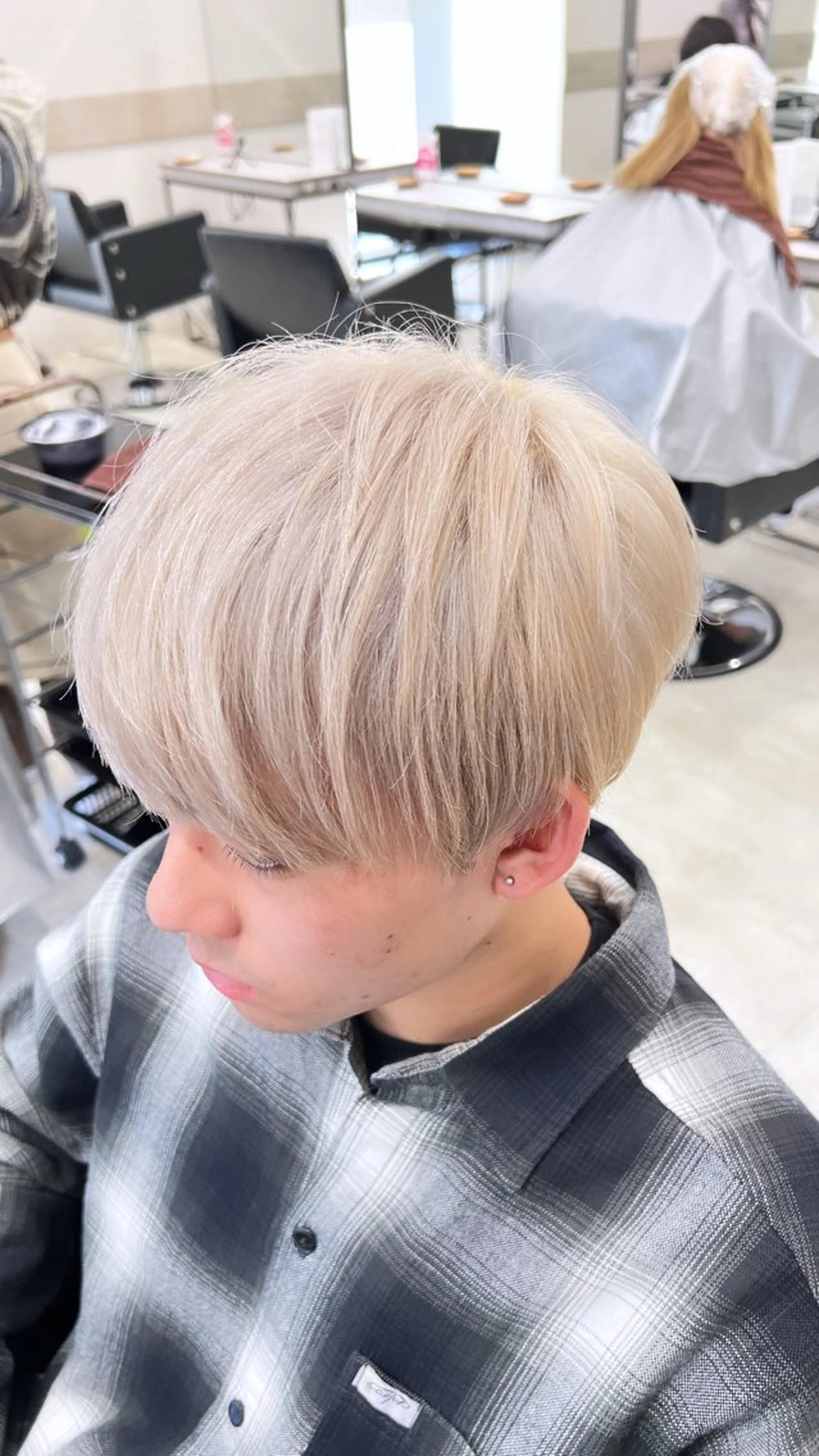 メンズ カラースペシャリスト ・齊藤 羽瑠輝のヘアスタイル