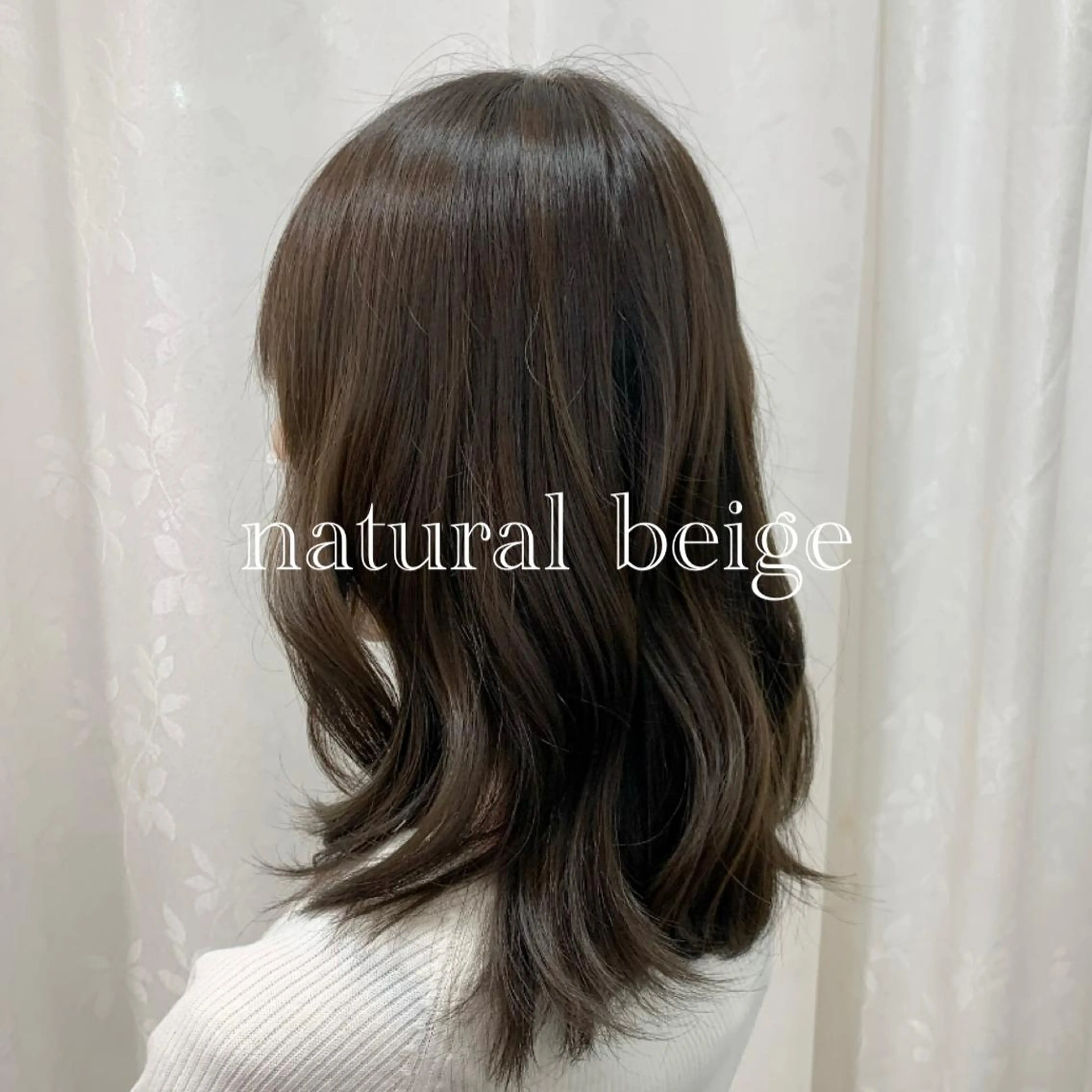 セミロング カラー ベージュカラー ハイライトカラー ハイライト 池本 梨奈のヘアスタイル