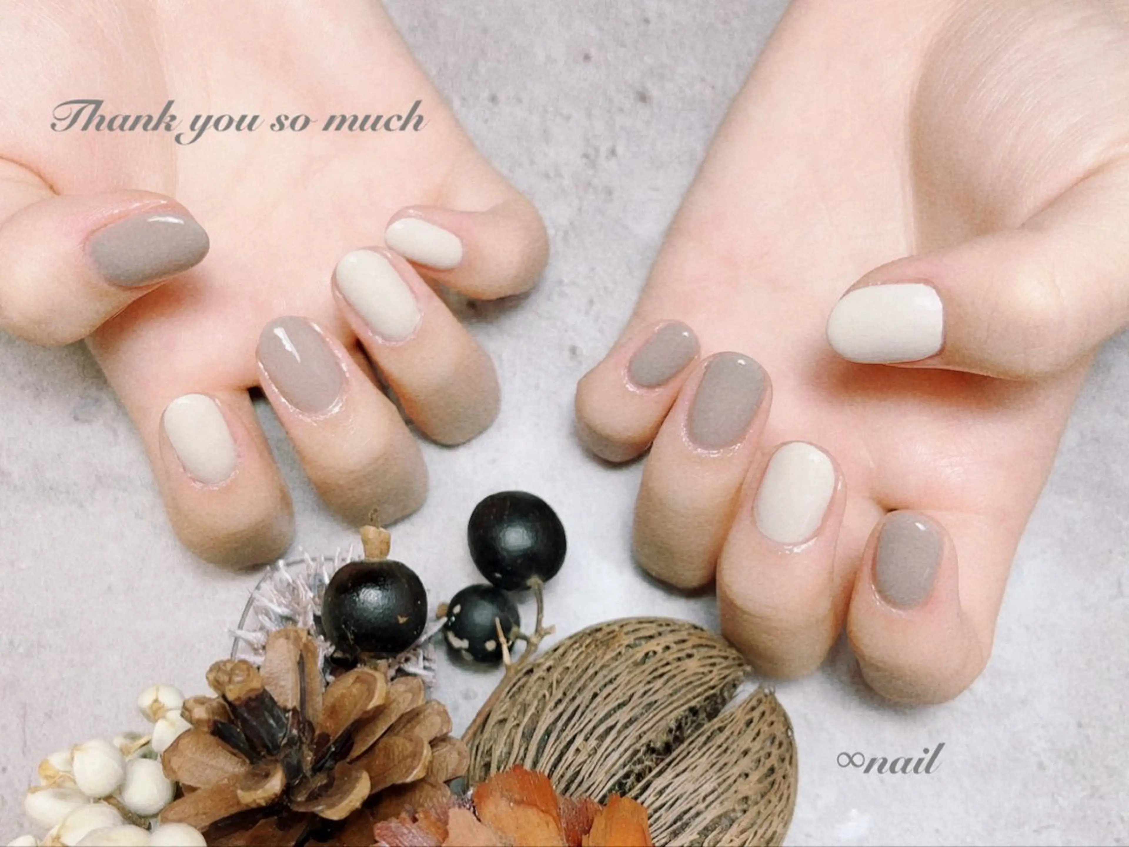 ネイル フットネイル ジェルネイル マグネットネイル ワンカラーネイル パラジェル ♾nail 恵美のマツエク・マツパデザイン