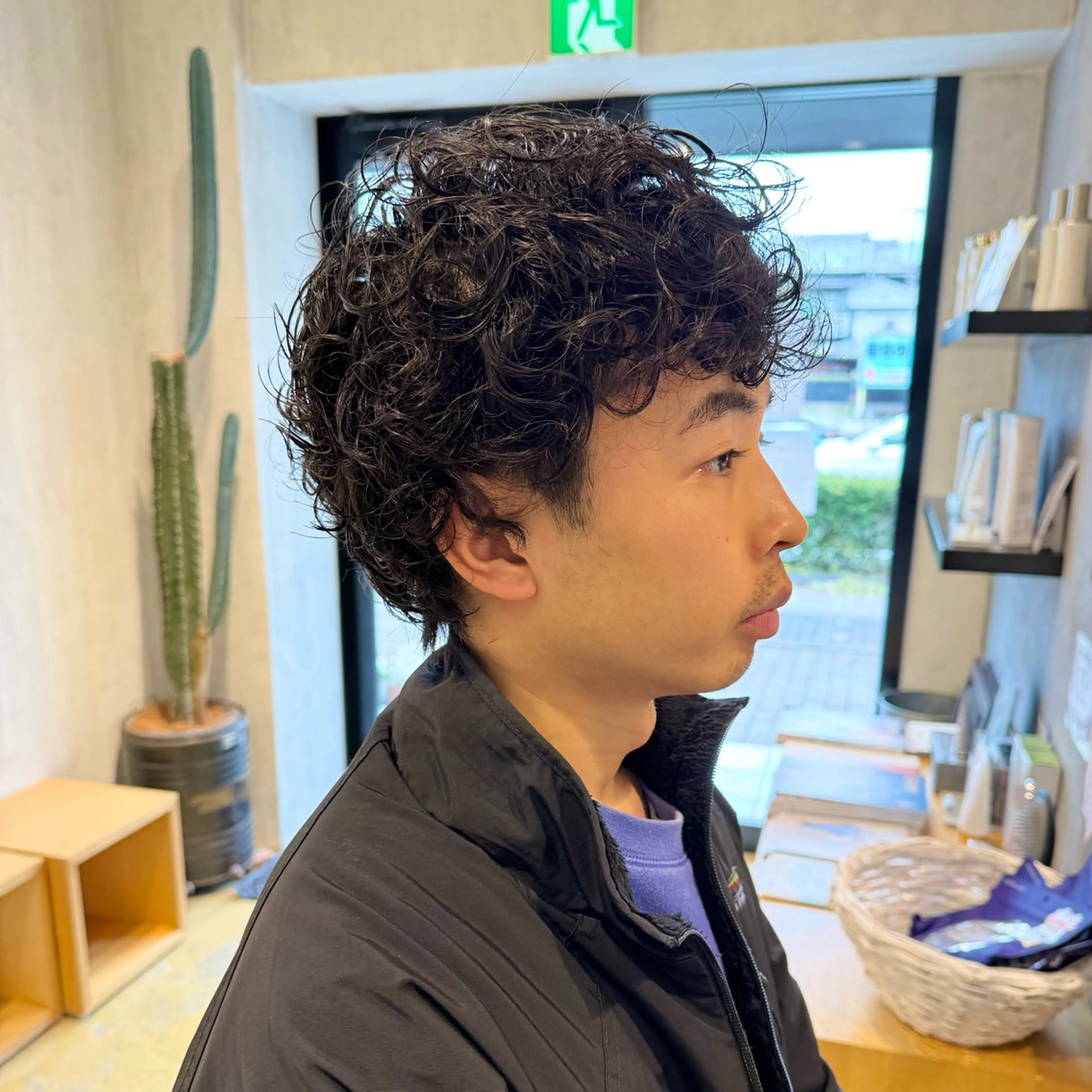 パーマ メンズ フェザーパーマ メンズパーマ プードルパーマ スペインカール スパイキーショート カット パーマ メンズパーマ/フェ ザーパーマ/古川晴輝のヘアスタイル