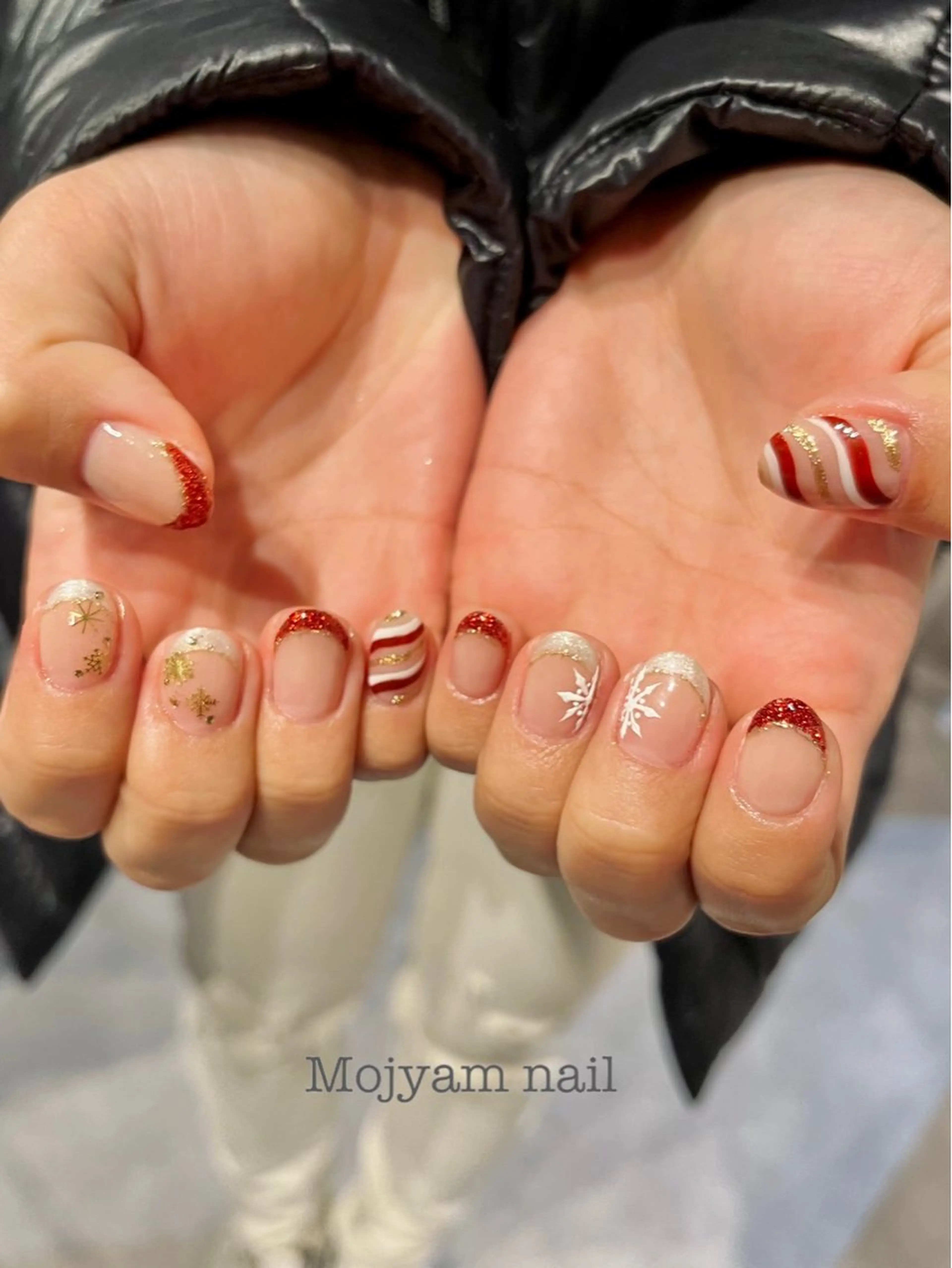 ネイル フレンチネイル ジェルネイル ゴールド ラメ(グリッター) パラジェル ハンドネイル Mojyam nail所属・松本 実咲のネイルデザイン