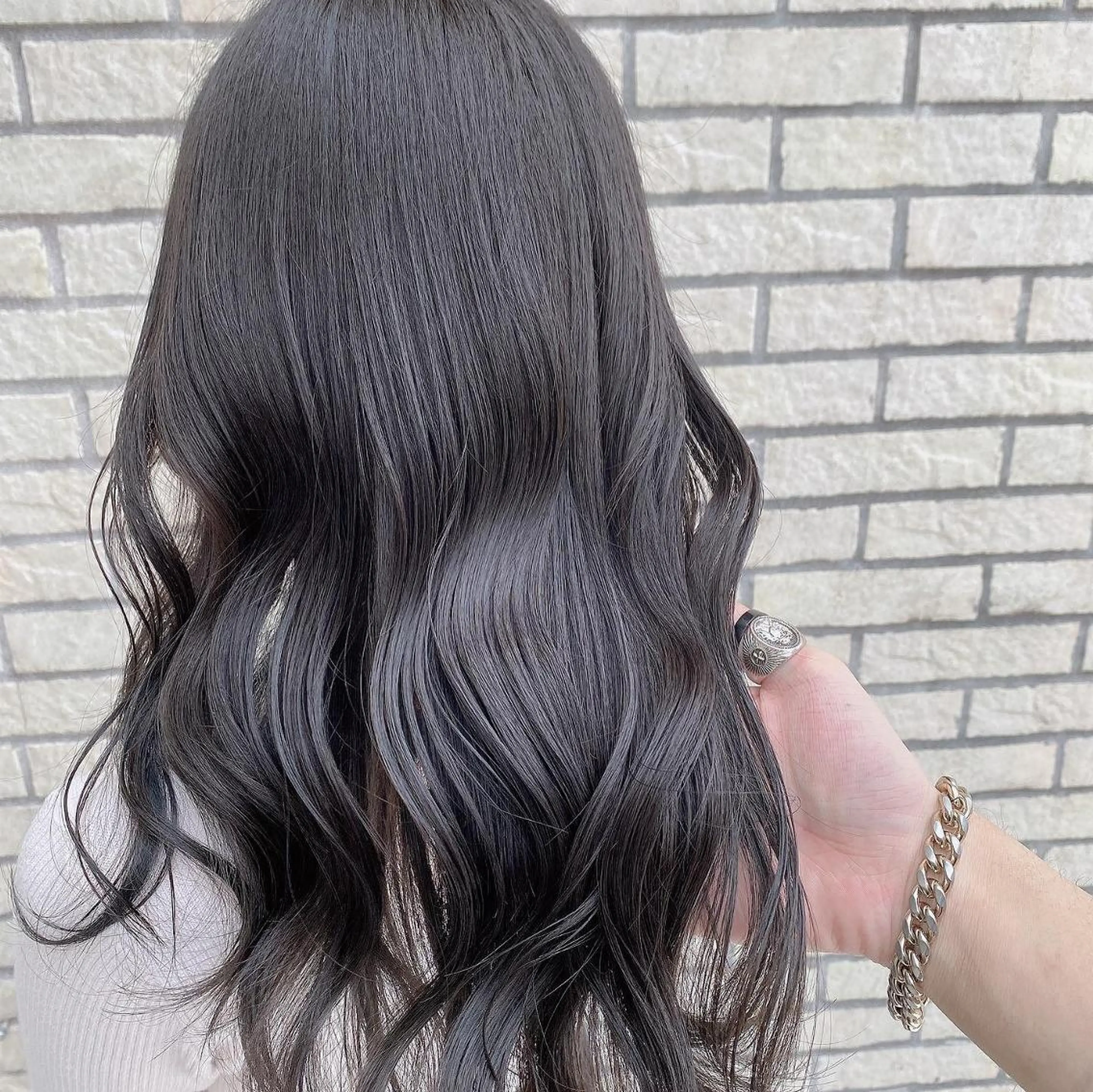 カラー ベージュカラー ブリーチ ブラウンカラー ショコラグレージュ ココアブラウン エリアマネージャー 復活の大澤竜馬のヘアスタイル