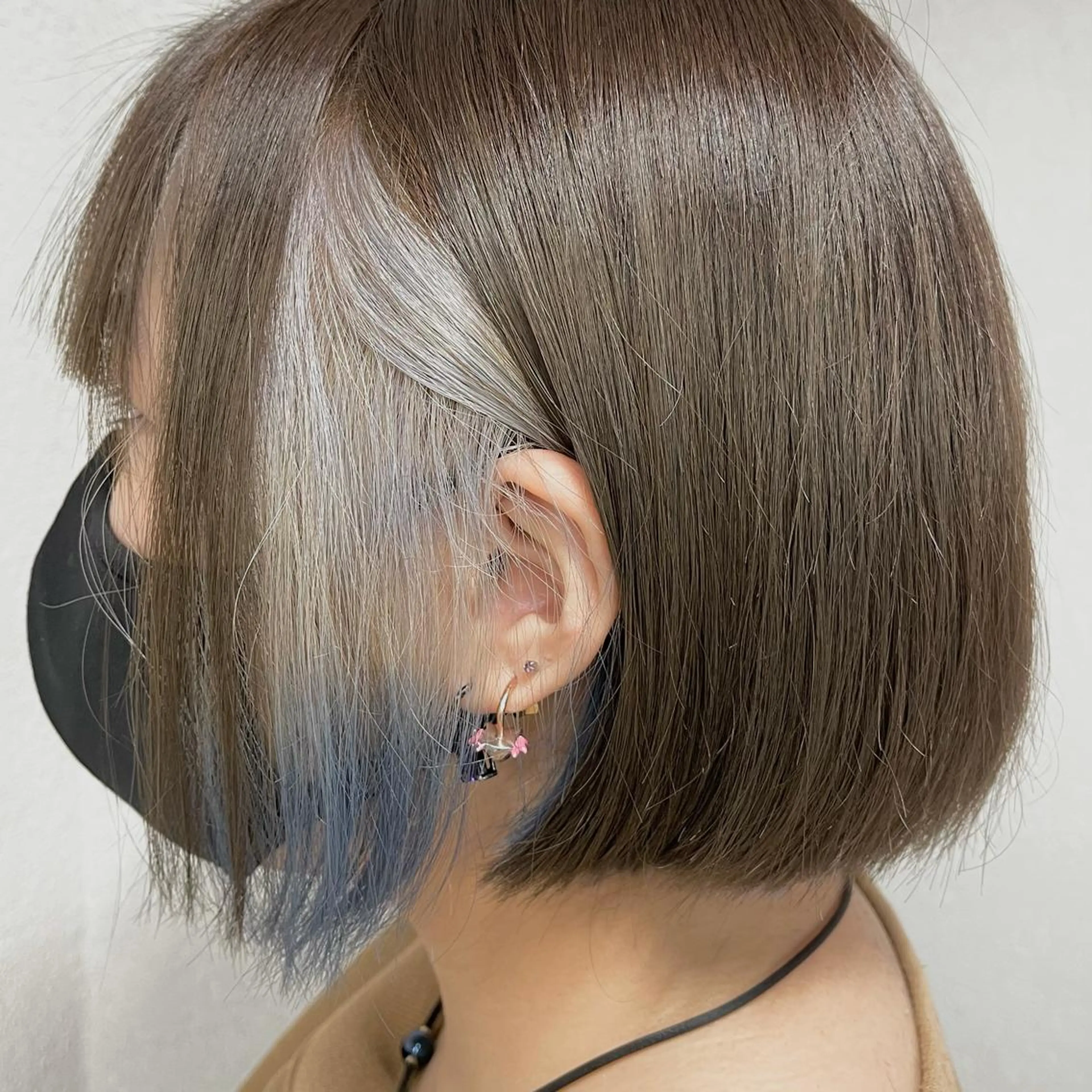 ショート カラー インナーカラー カット ヘアカラー トリートメント 🔥ブリーチカラー 槙川のヘアスタイル