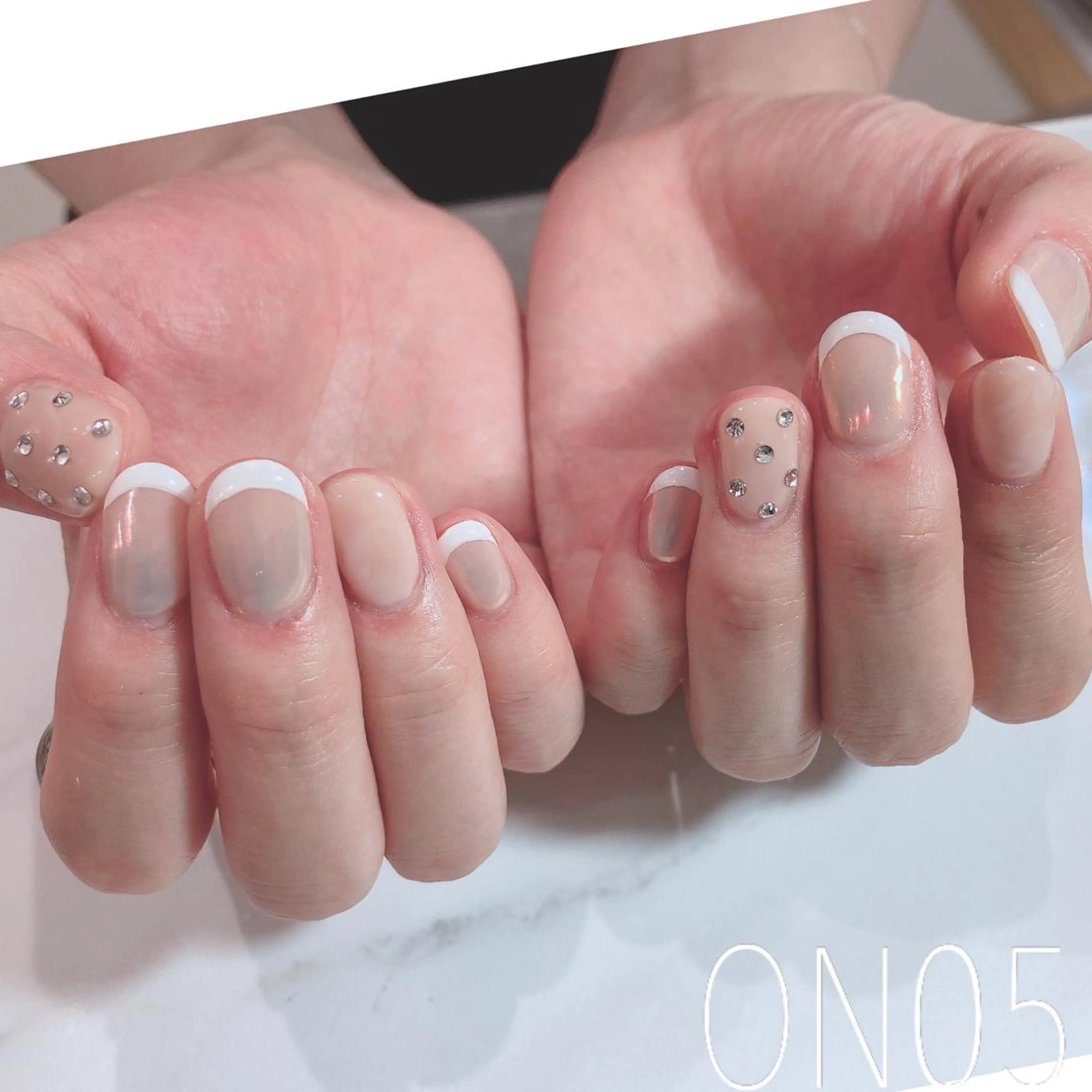 ネイル 園 寛子 （ネイリスト）のネイルデザイン