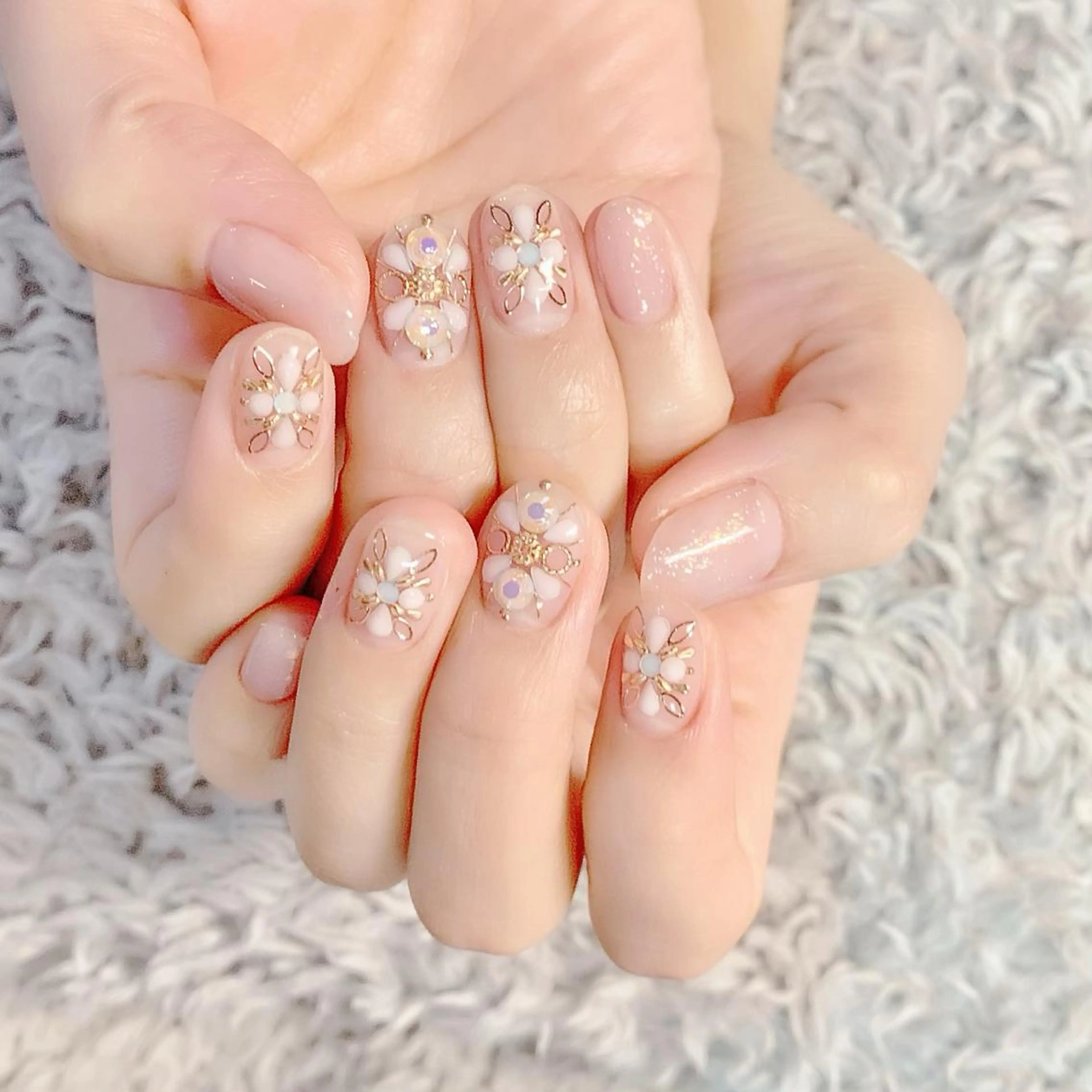 ネイル mew mew NAIL & EYEのマツエク・マツパデザイン