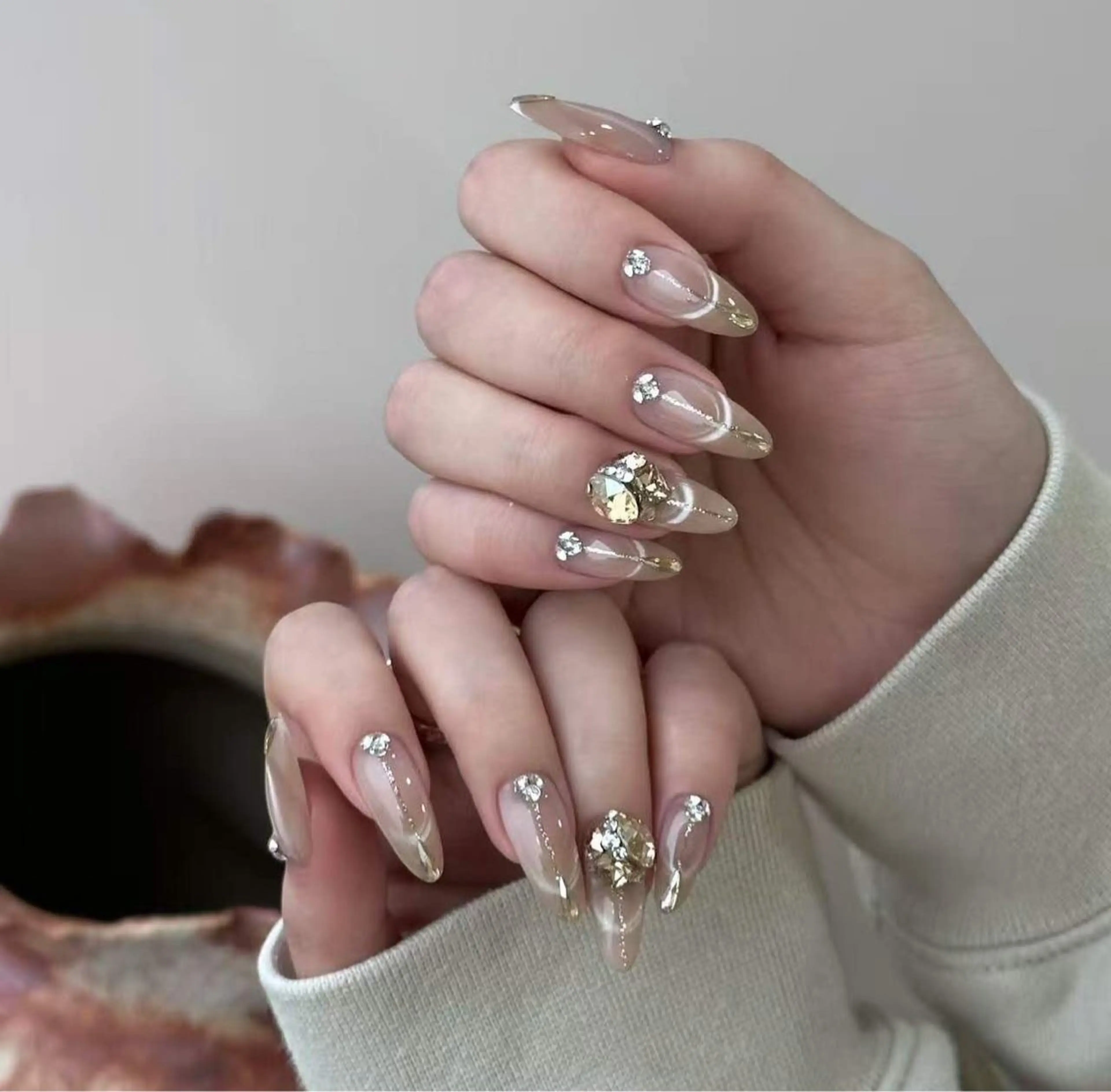 ネイル オーロラネイル フラワーネイル フットネイル フレンチネイル ジェルネイル ハンドネイル BabyYouMi ねねのネイルデザイン