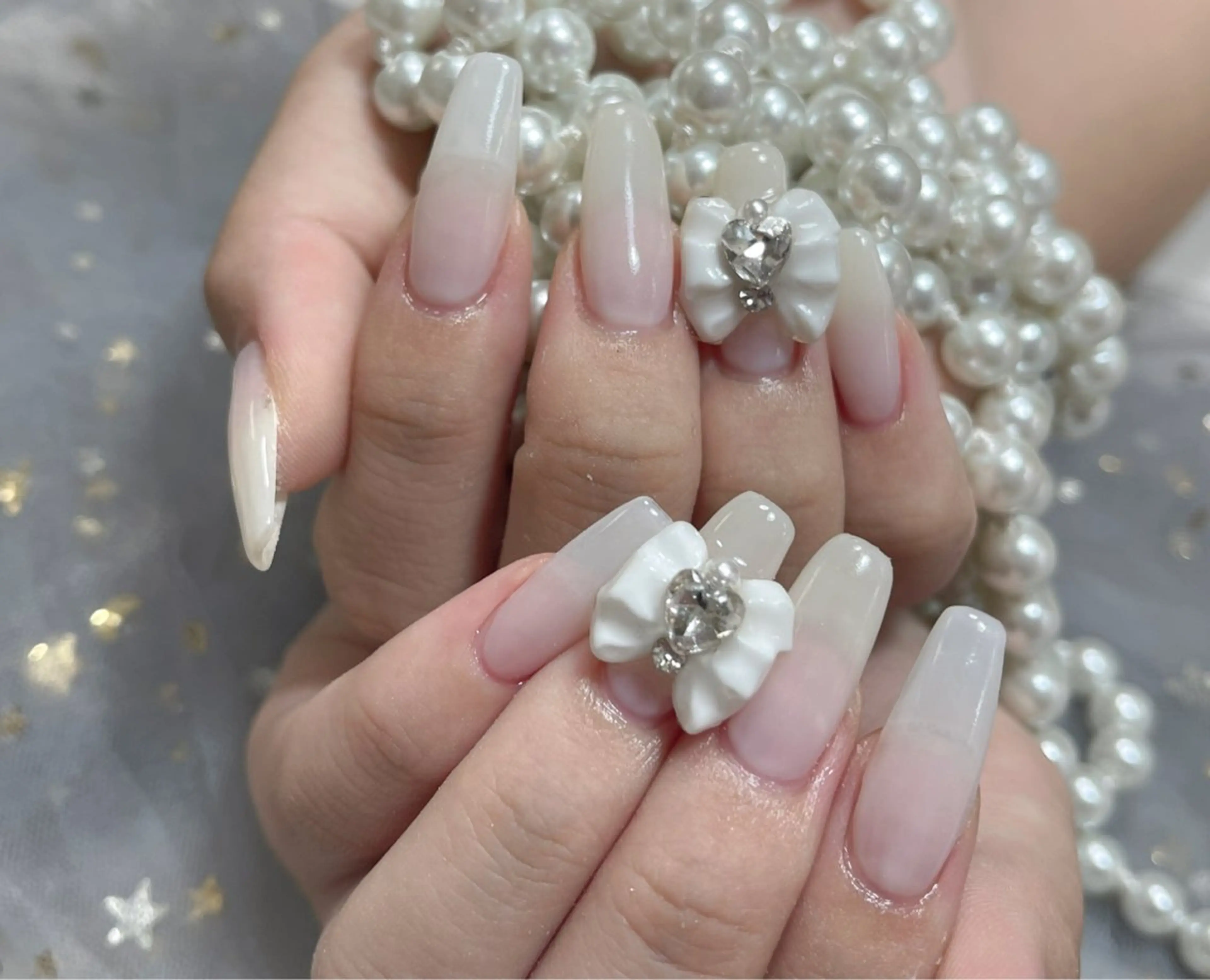 ネイル ハンドネイル 🎀ネイルサロン エクラYUI🎀のネイルデザイン