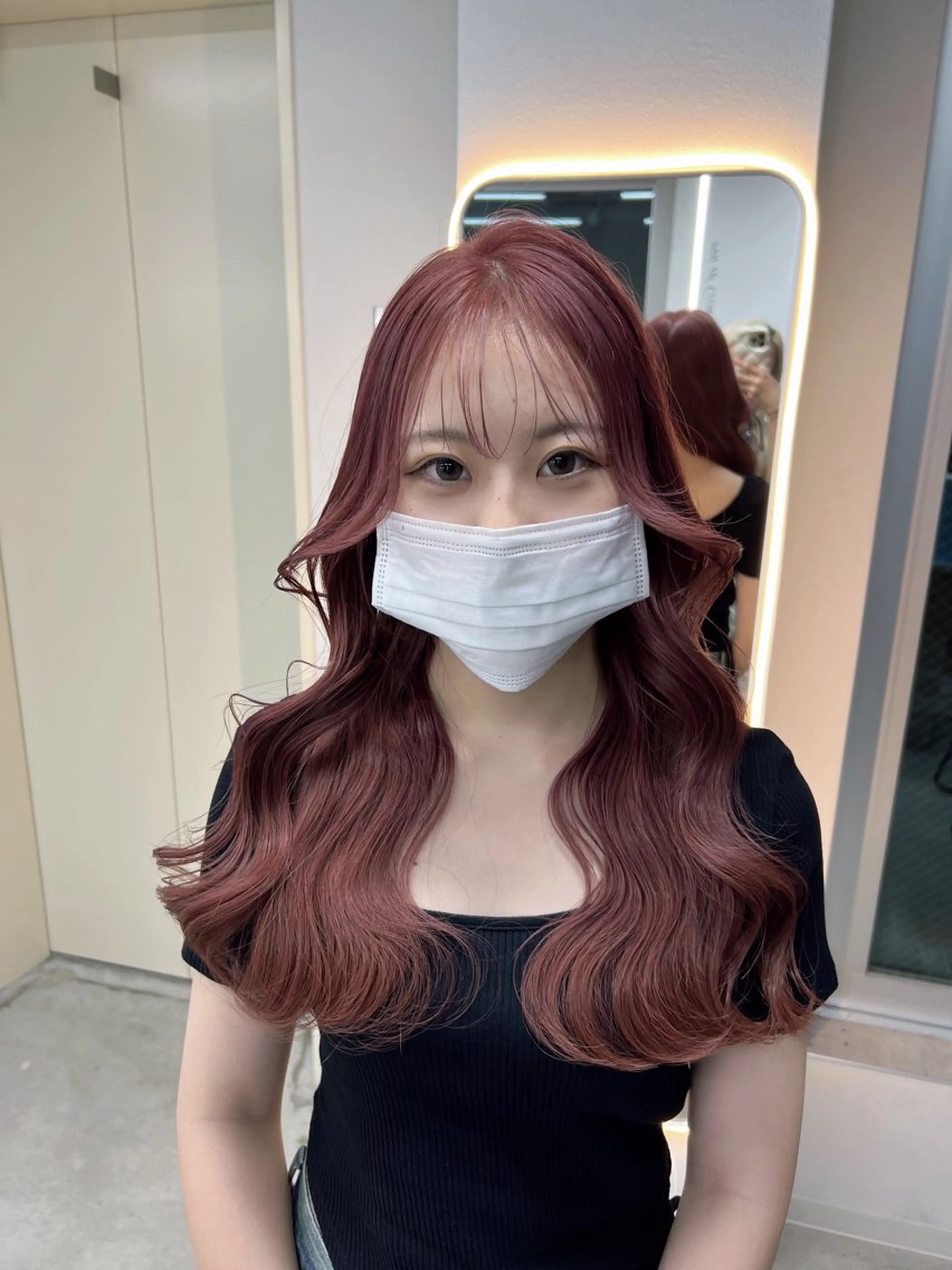 ロング ヘアカラー maya レイヤーカットのヘアスタイル