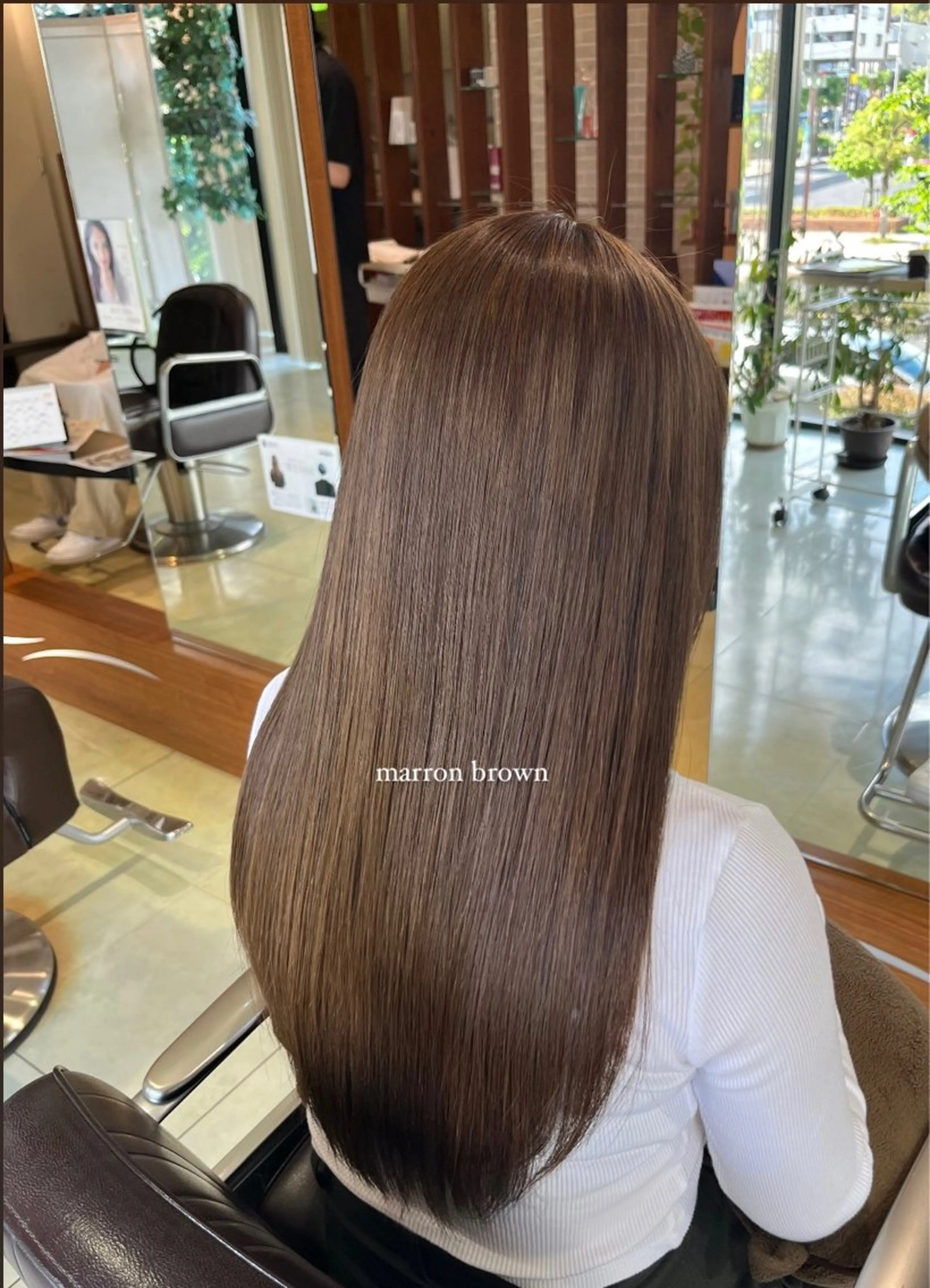 ロング カラー 大野 桃果のヘアスタイル