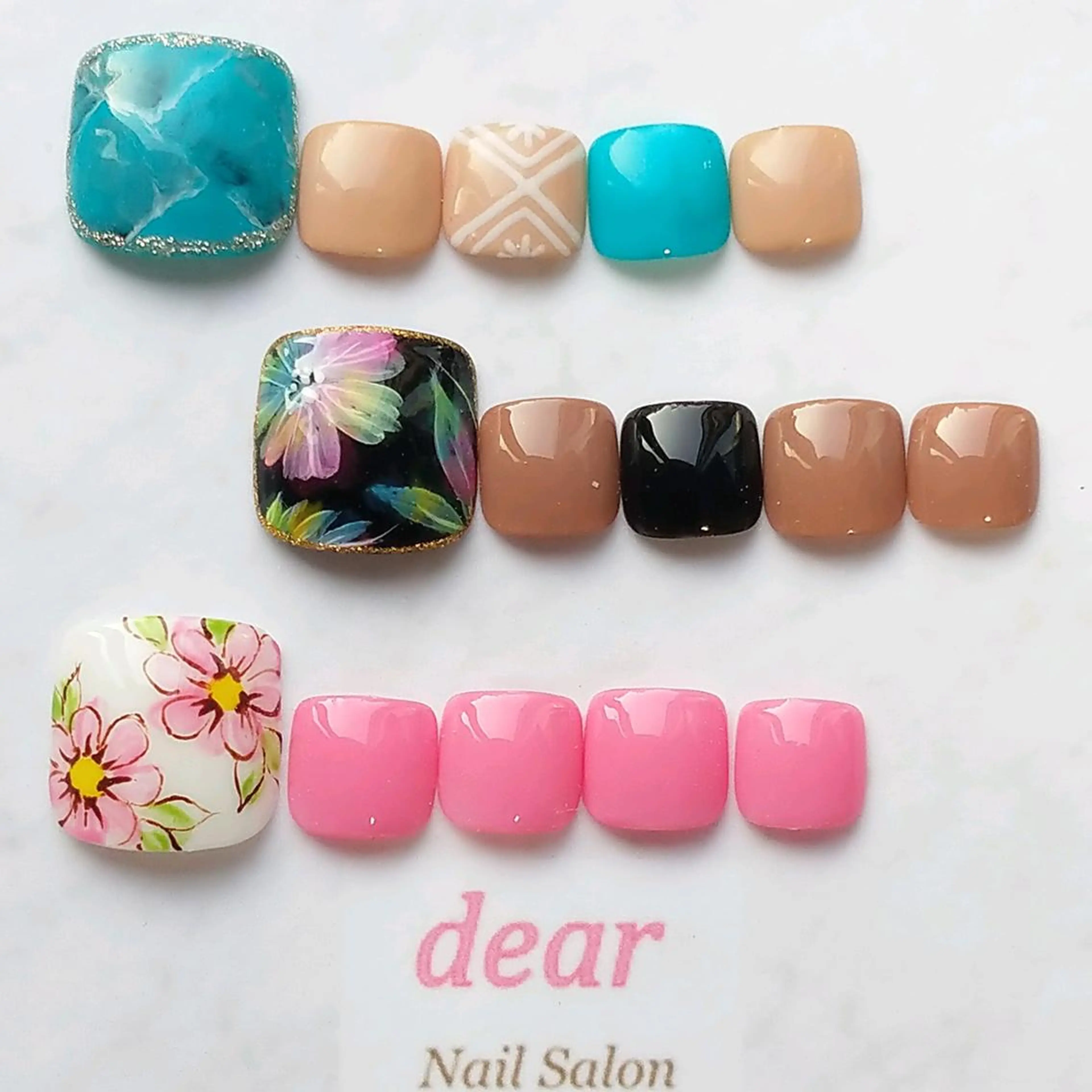 ネイル エルネイル アシスタントのネイルデザイン