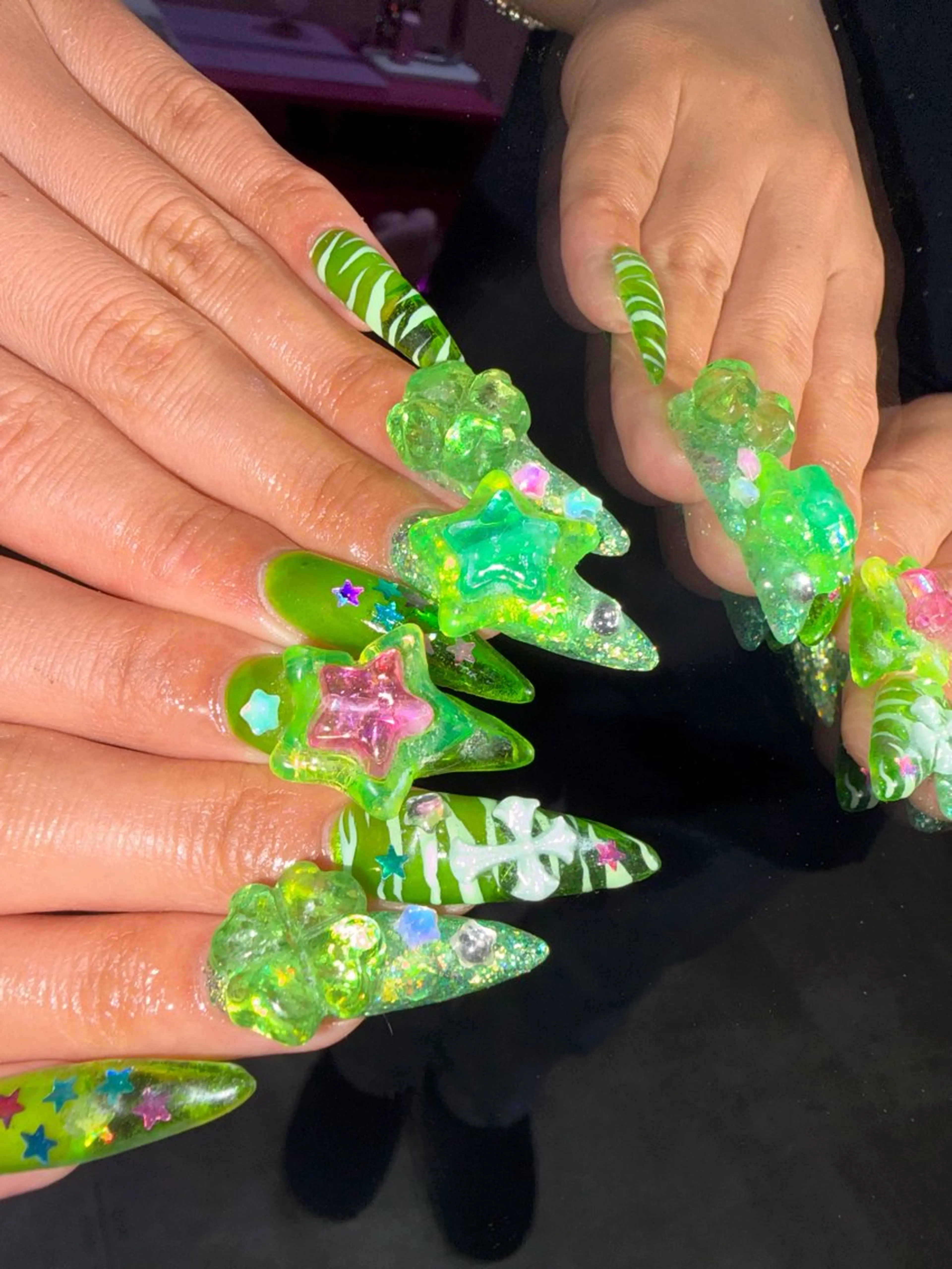 ネイル ハンドネイル PINS16✴︎ 原宿ネイリストumiのネイルデザイン