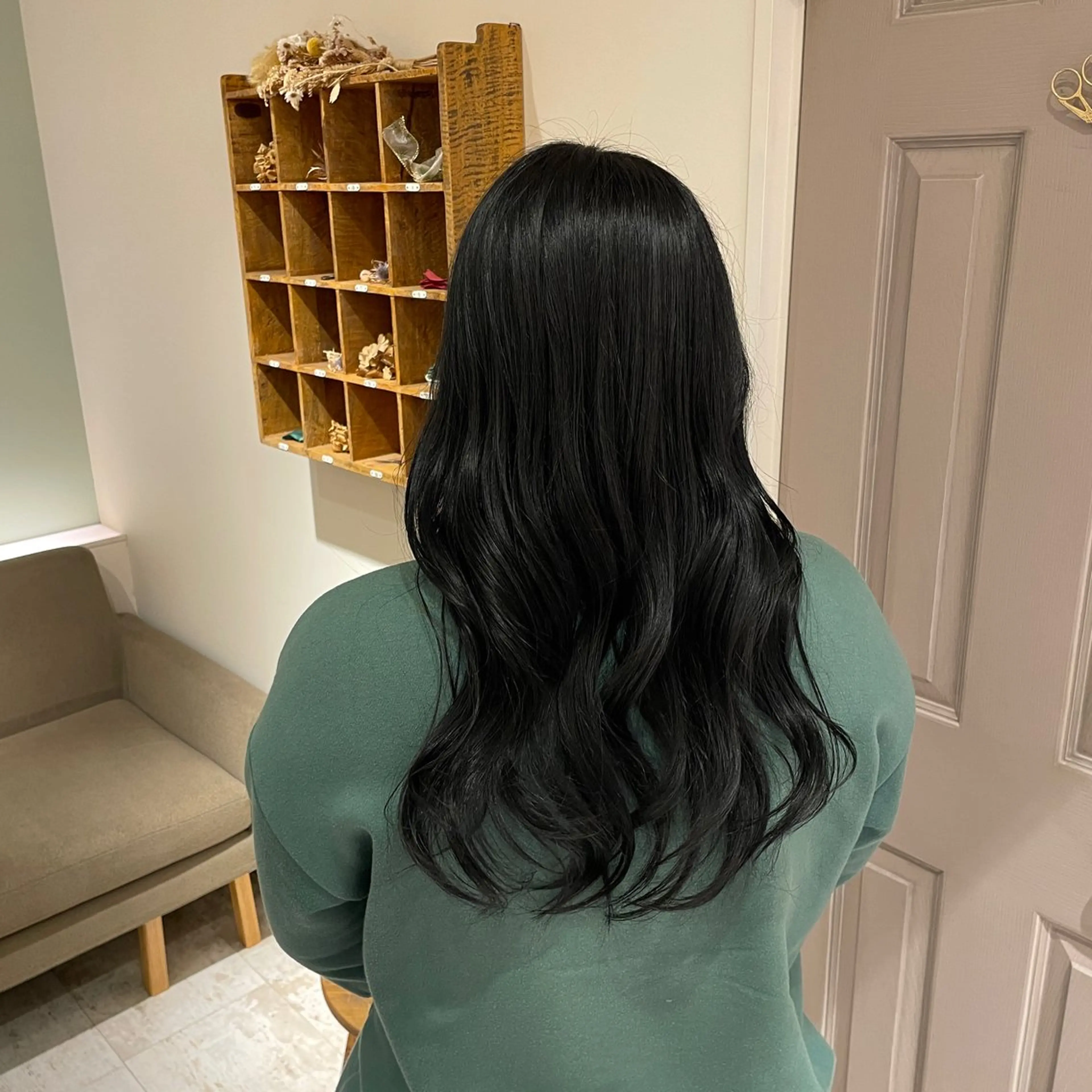 ロング カラー 上村 七海のヘアスタイル