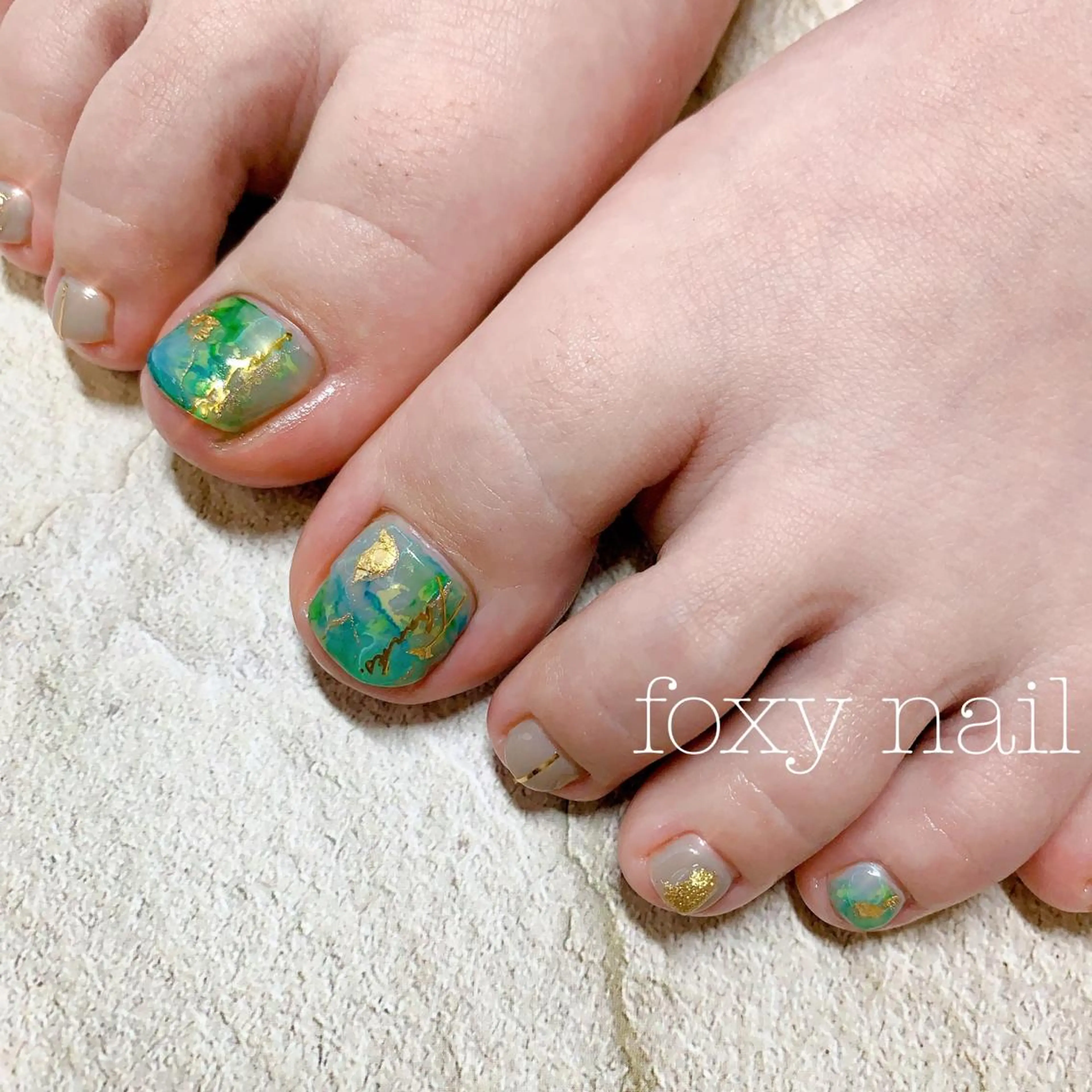 ネイル Feather MAIのマツエク・マツパデザイン