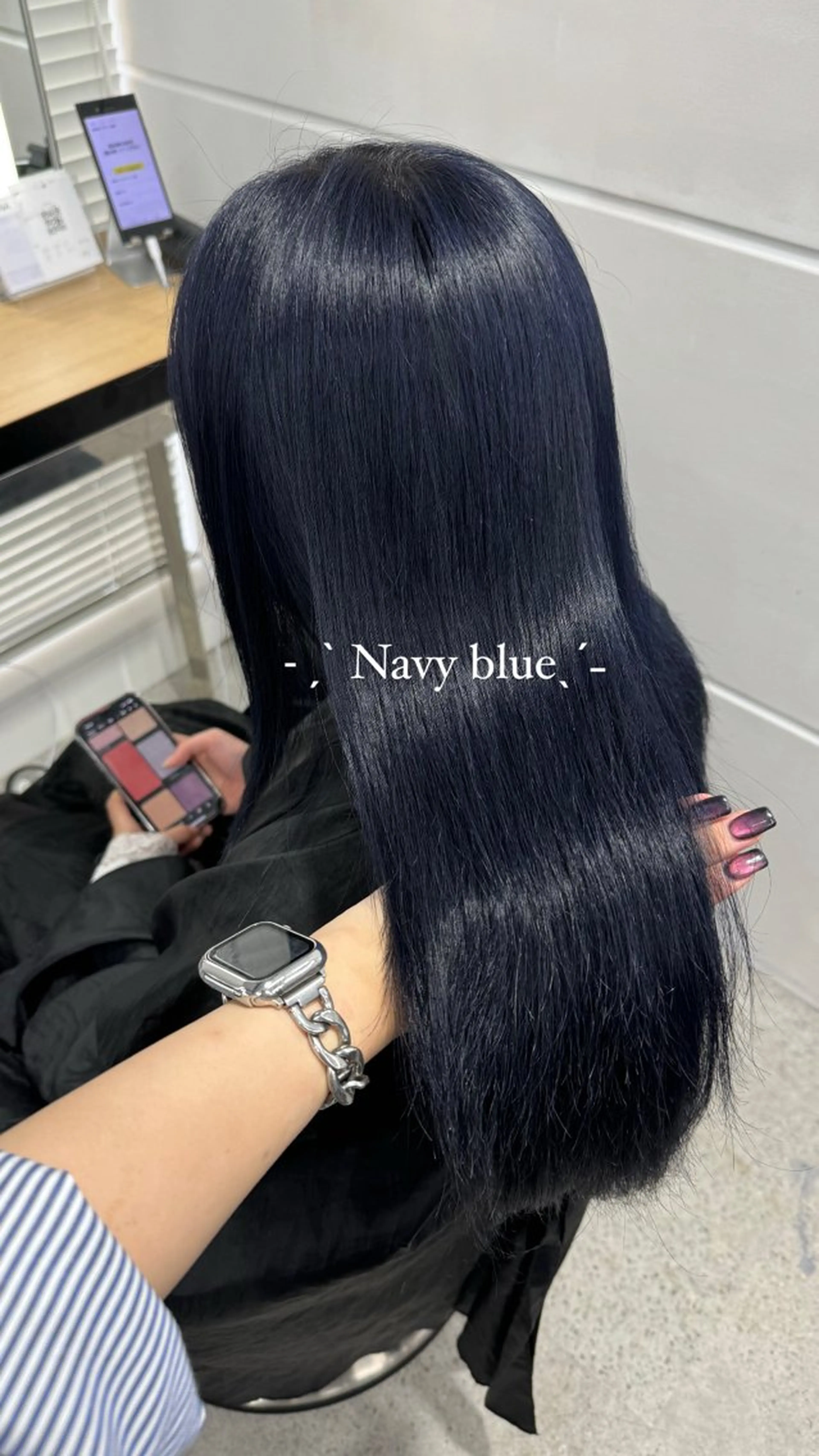 ロング カラー ヘアカラー 暗髪🩶ラベンダー/ ブルー/ユウナ🤍のヘアスタイル