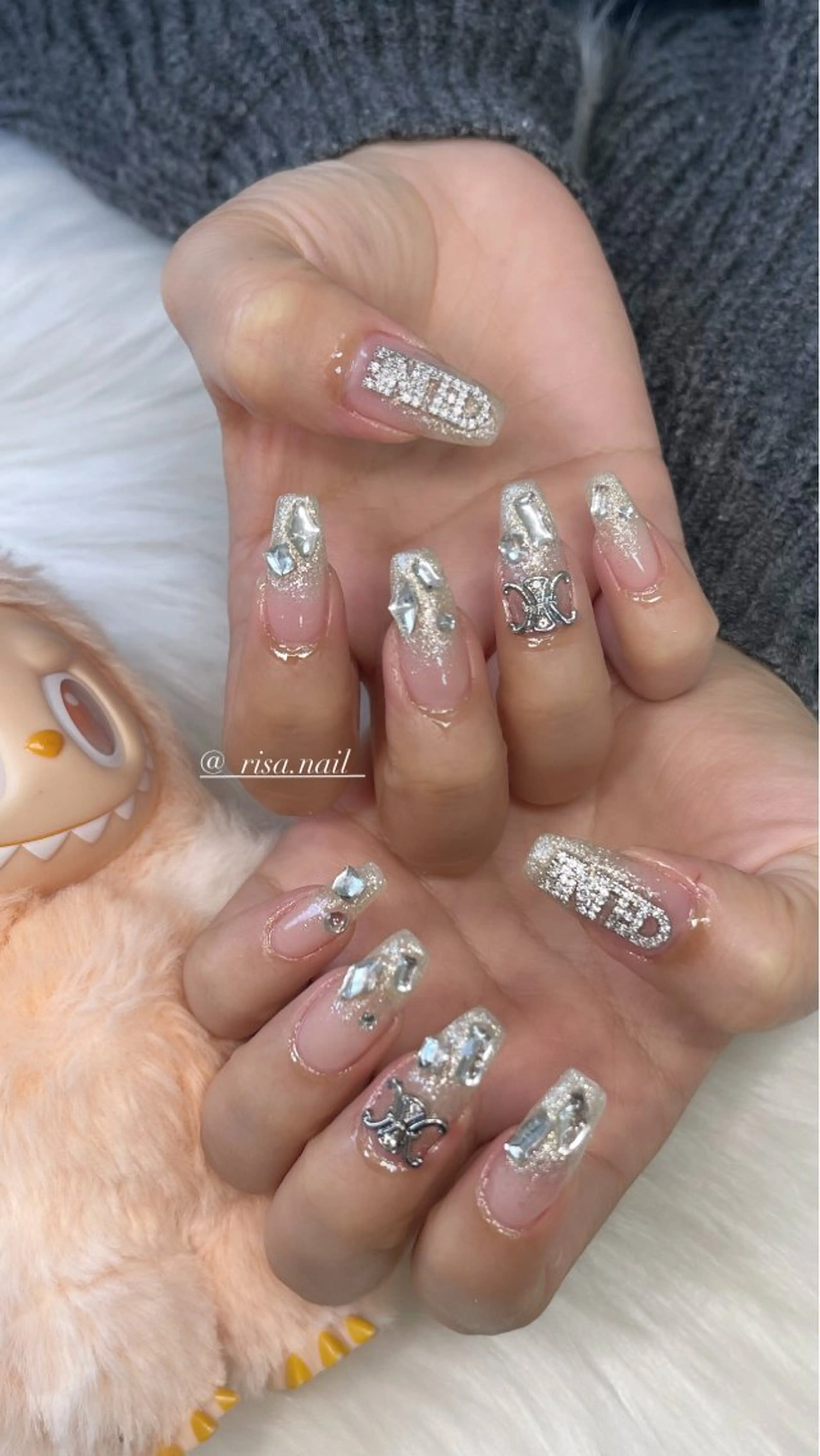 ネイル ハンドネイル 🅁nail🪞✨ risa🎀のネイルデザイン