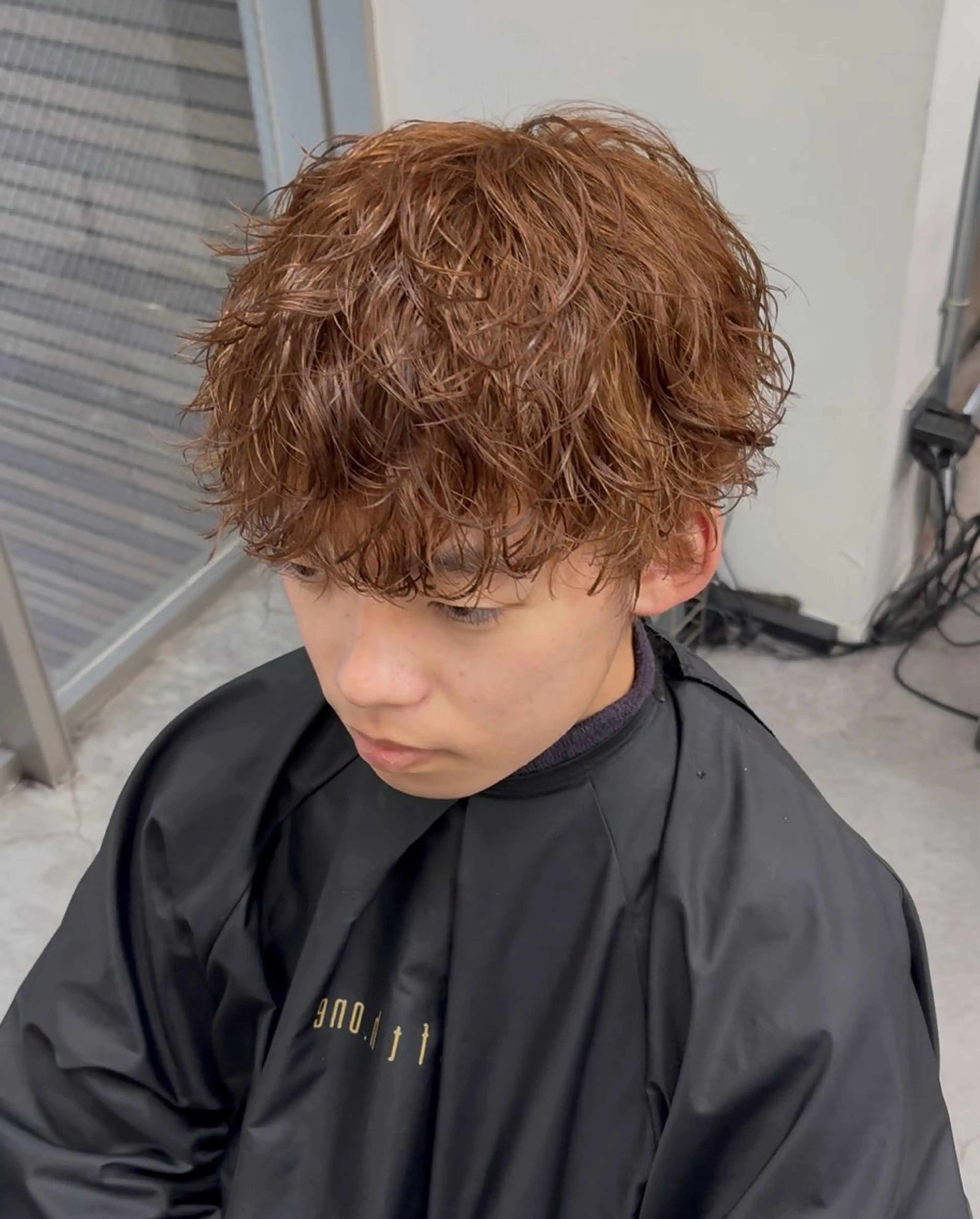 ミディアム カラー パーマ メンズ カット パーマ トリートメント ヘアセット メンズパーマ特化 🔥韓国ヘア職人🔥のヘアスタイル