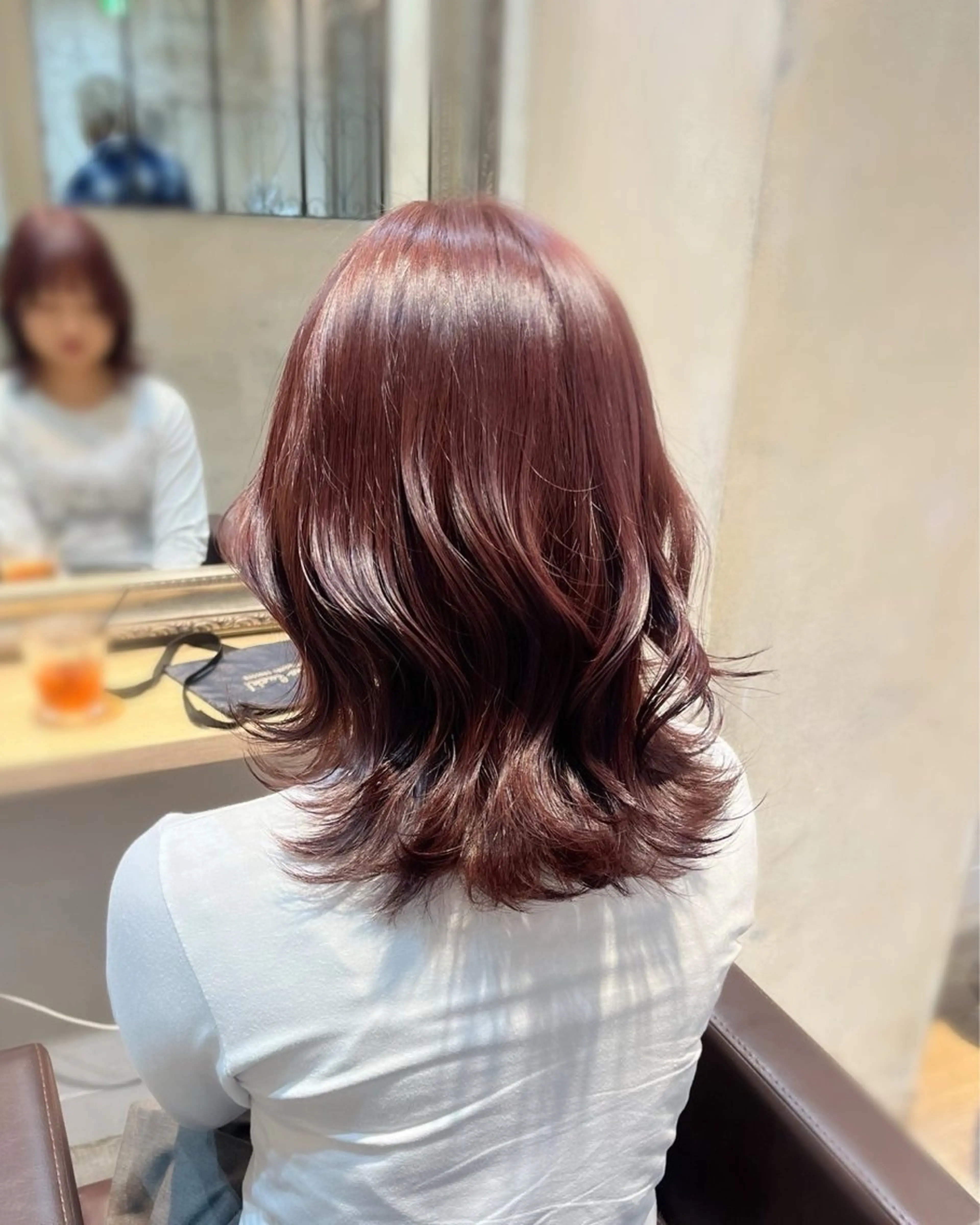 ミディアム カラー カシス レッドカラー ヘアカラー ルティア新宿所属・Lutia 新宿 髪質改善/アカリ🎀のヘアスタイル