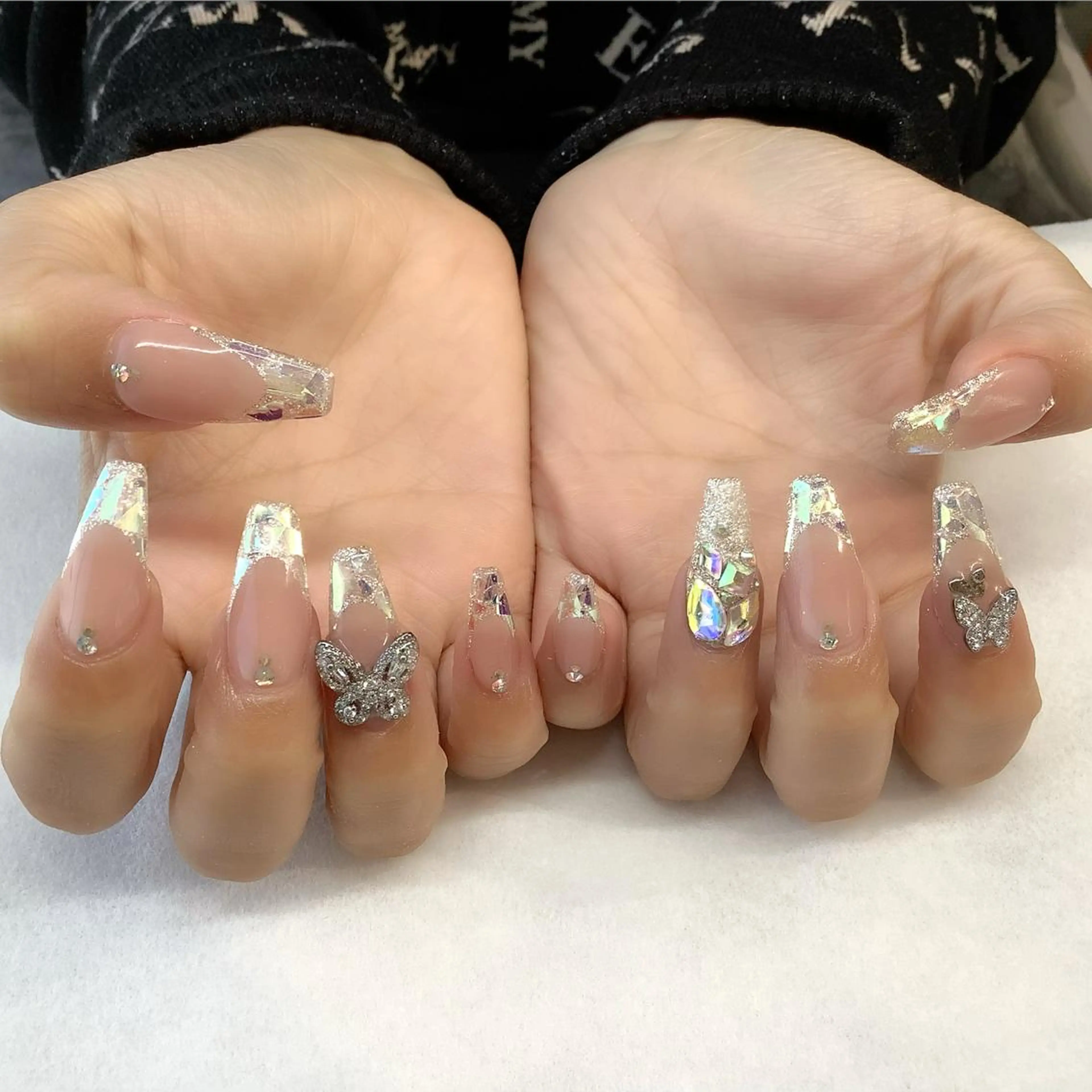 ネイル ハンドネイル 💎🐰 saki. m 🐰💎のネイルデザイン