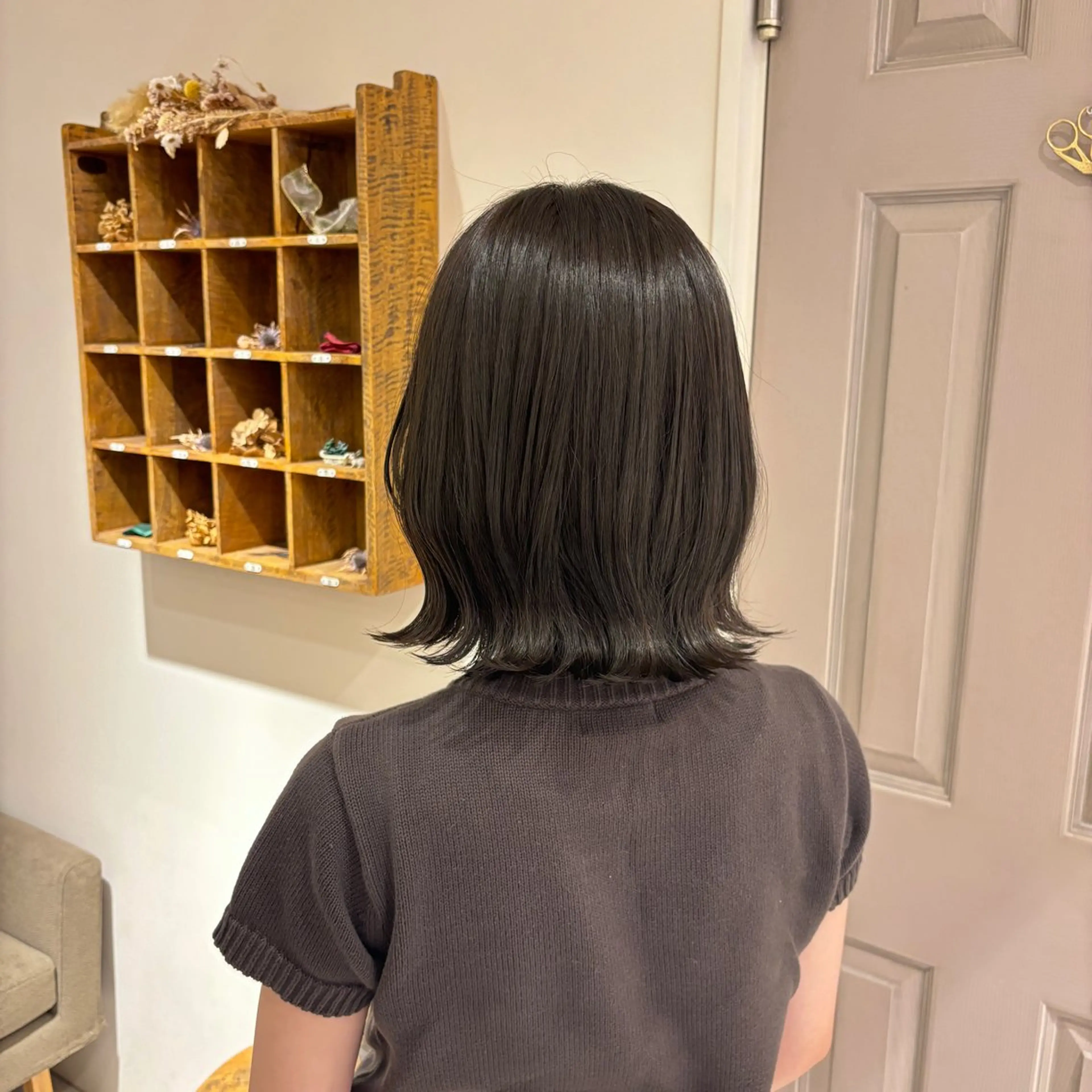 ショート カラー 上村 七海のヘアスタイル