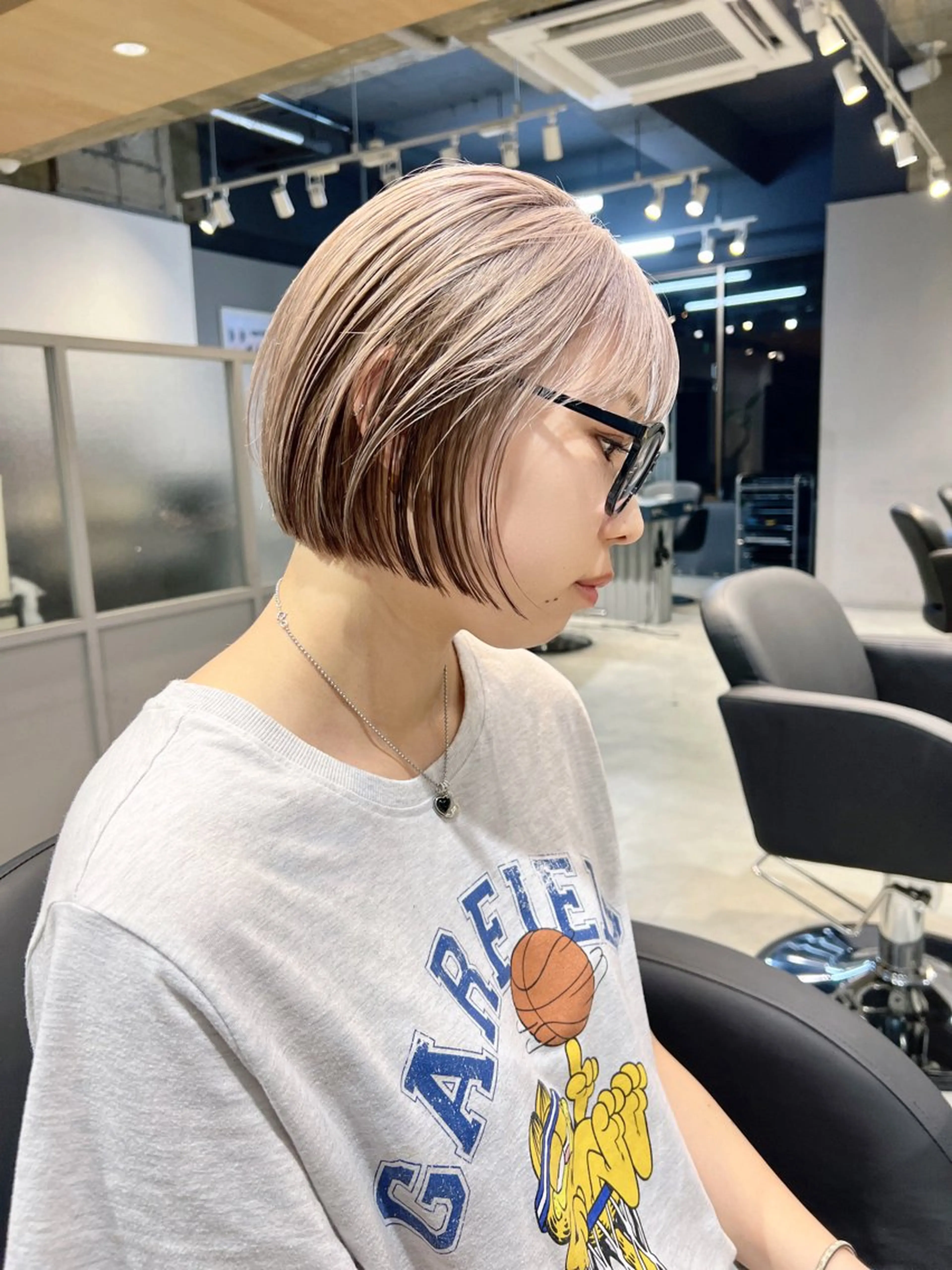 ショート カラー デザインカラー ボブ 🌈ハイトーン/ボブ 長江理志🌈のヘアスタイル