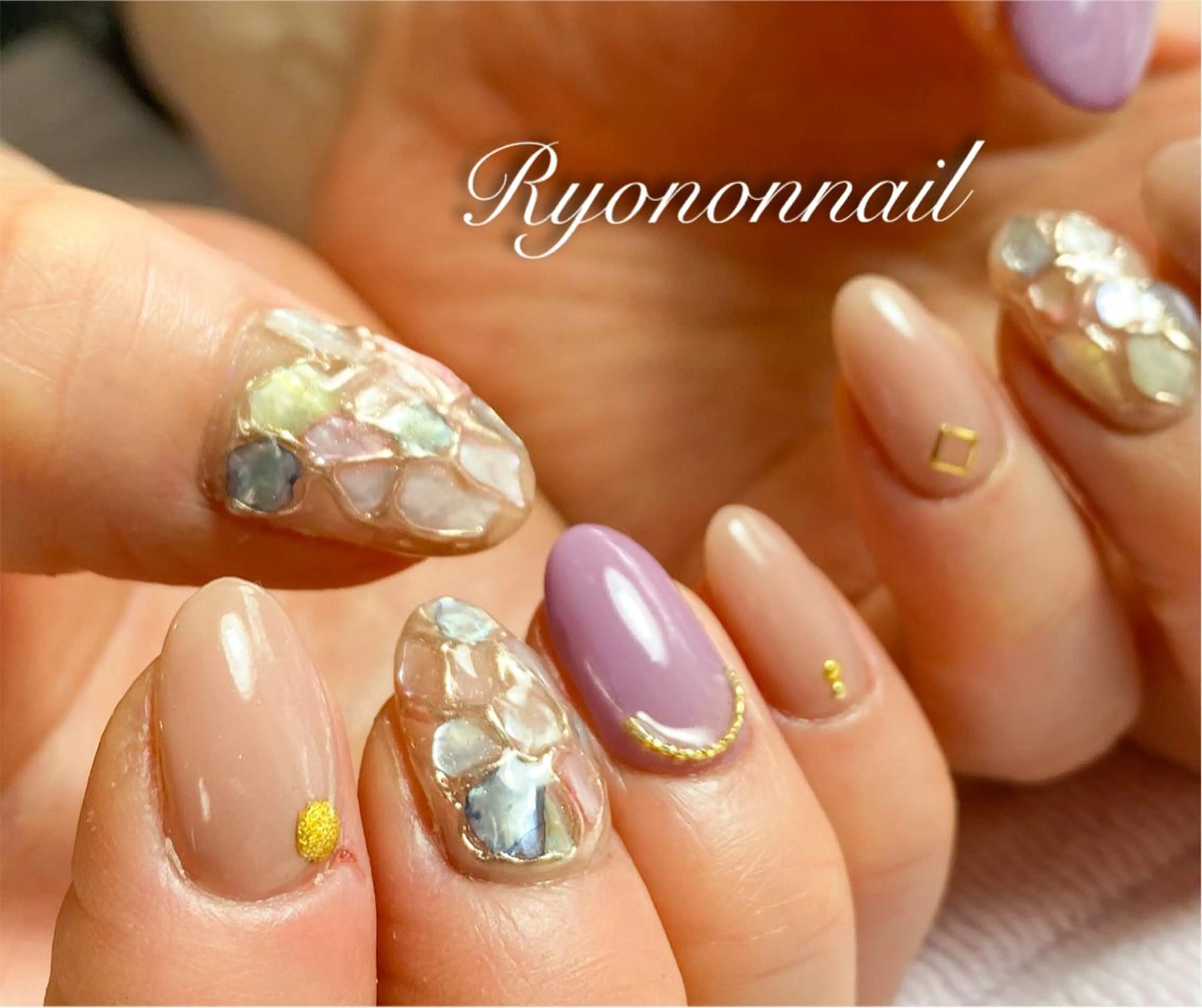 ネイル Ryononnail(リョノンネイル)所属・Ryononnail 上谷典子のネイルデザイン