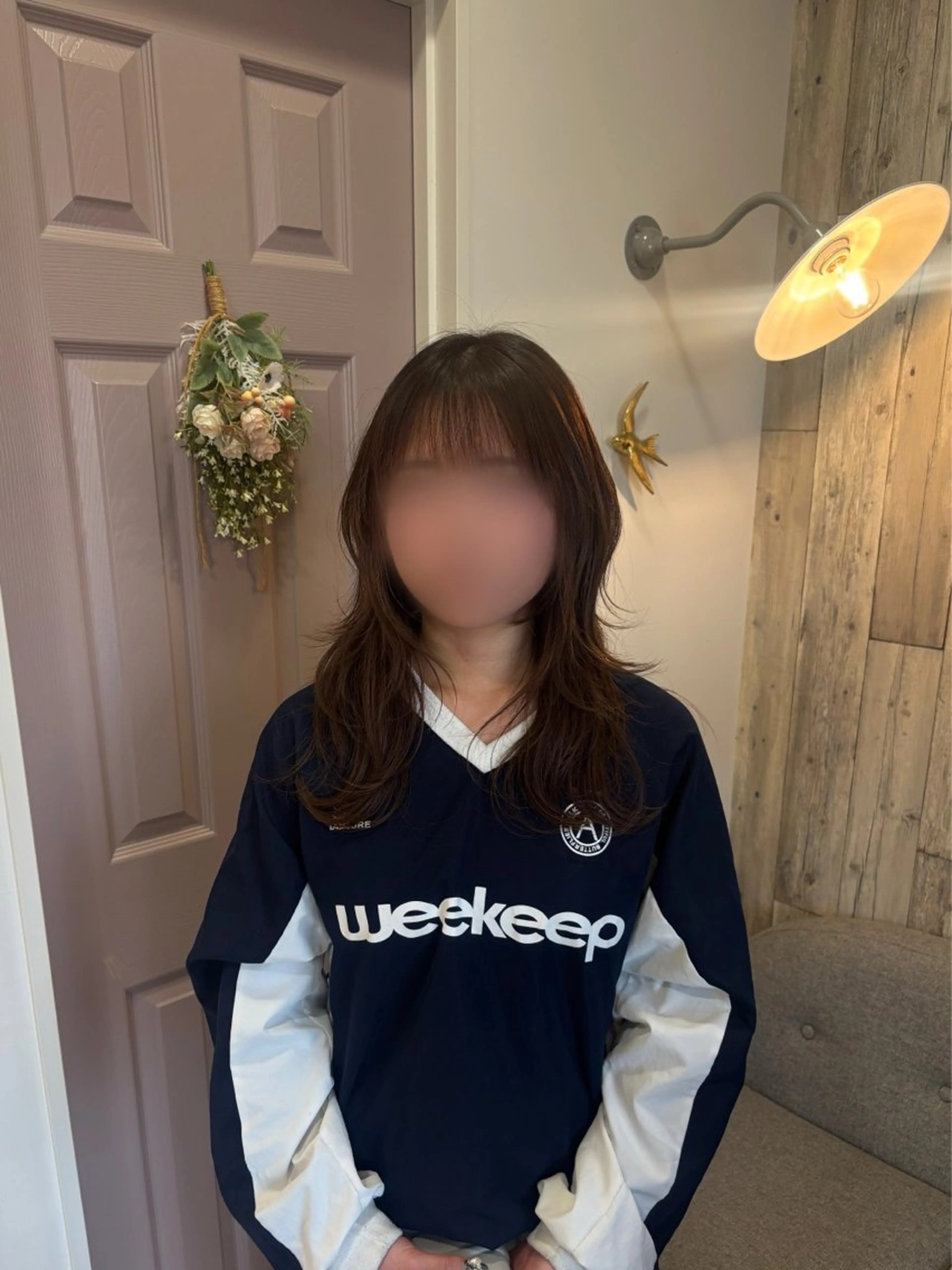 セミロング 上村 七海のヘアスタイル