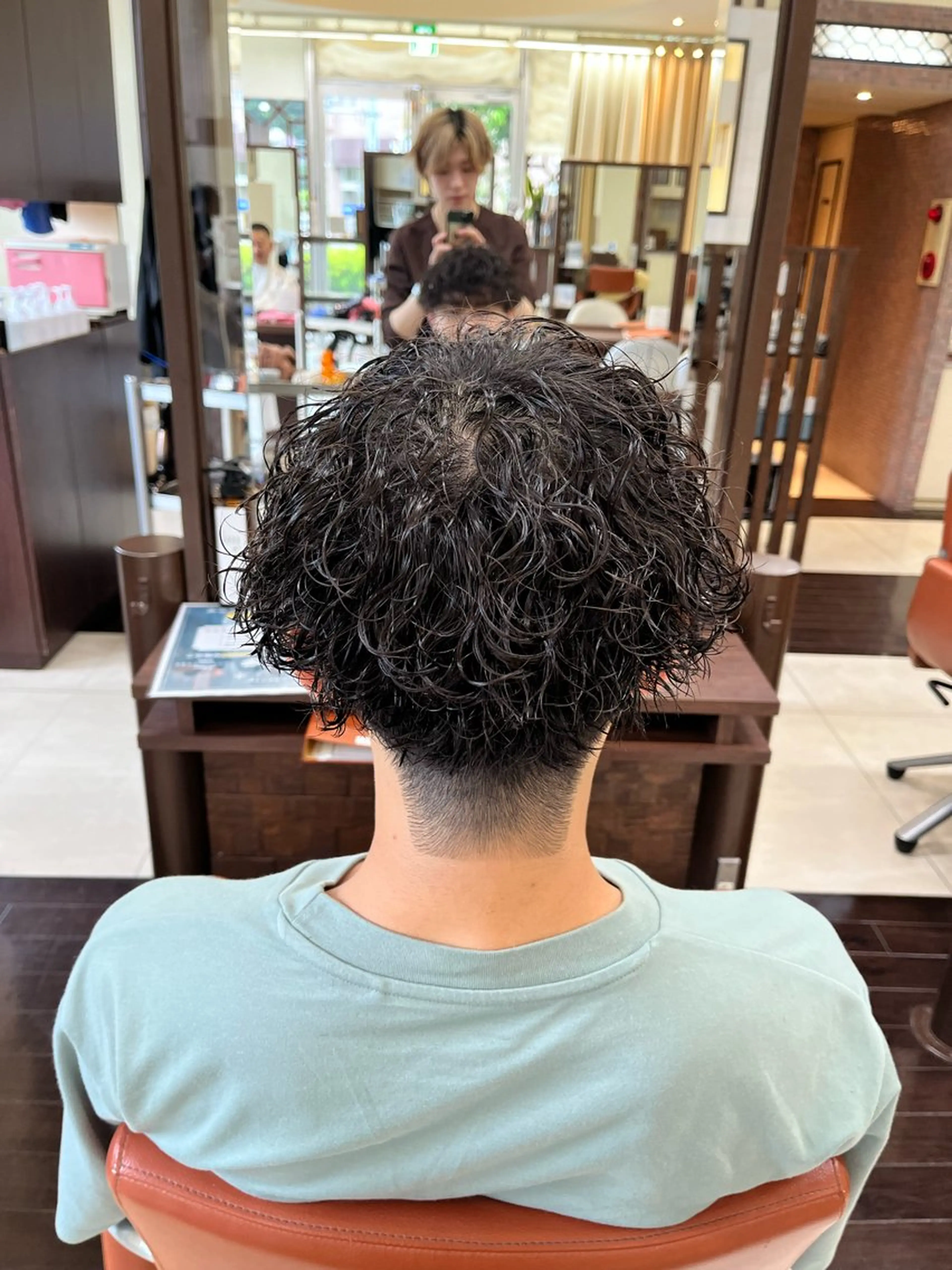 ショート パーマ メンズ マッシュ メンズパーマ 刈り上げ 波巻きパーマ スパイラルパーマ AROH  men's cut&men's perm 船橋店所属・🧊メンズ特化🧊 高木航希のヘアスタイル