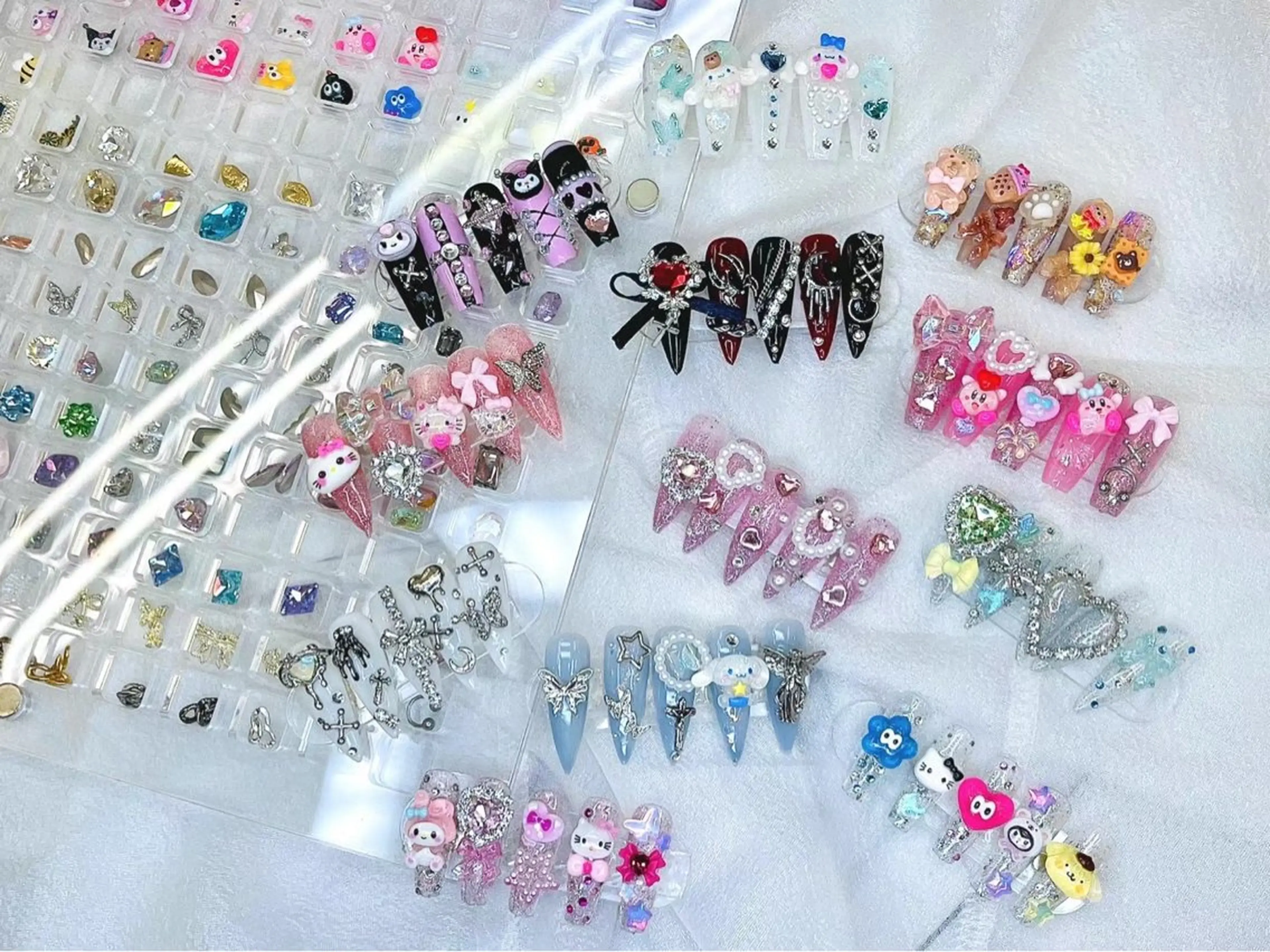 ネイル U+ネイルサロン所属・shan. sのネイルデザイン