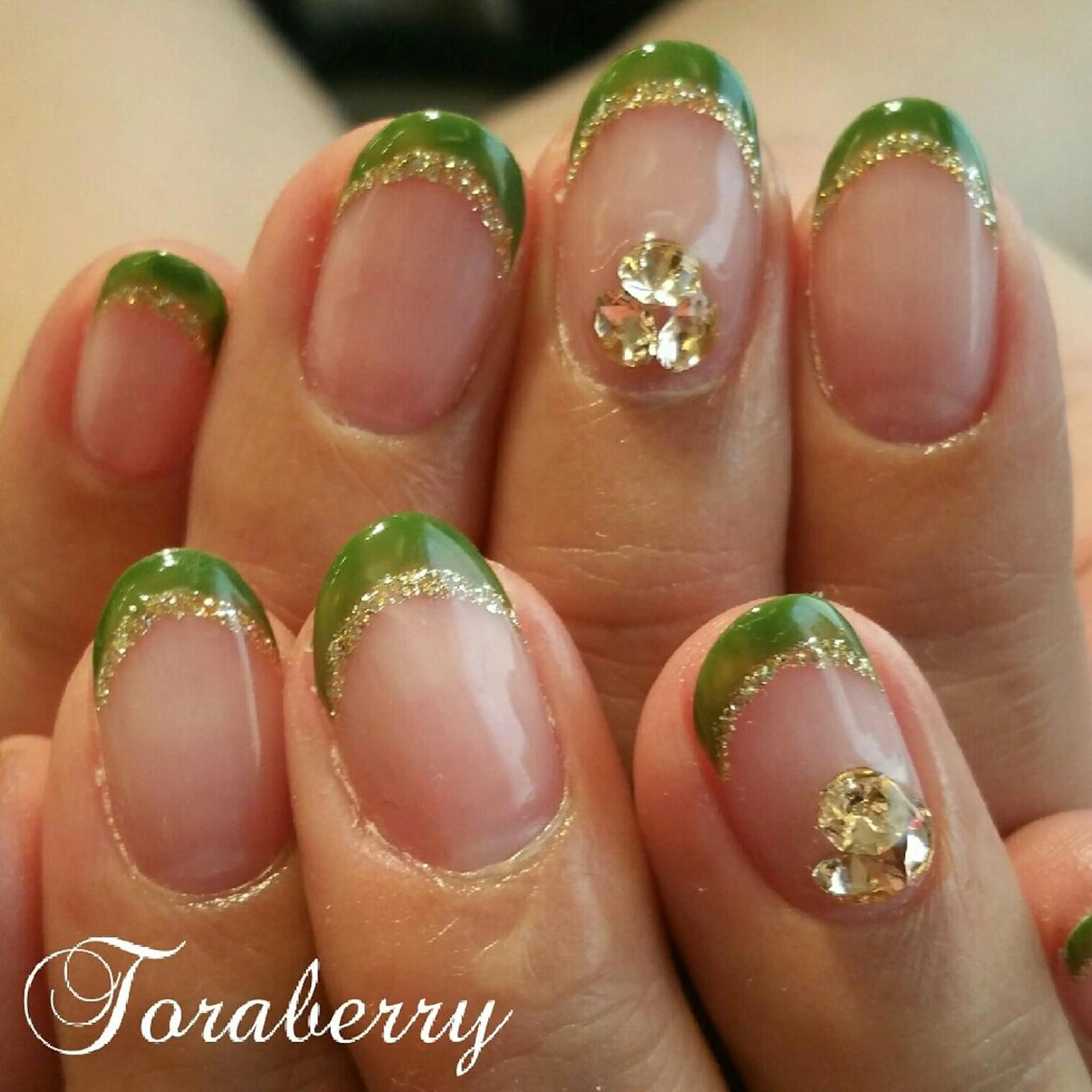 ネイル ハンドネイル ネイリスト なつみのネイルデザイン