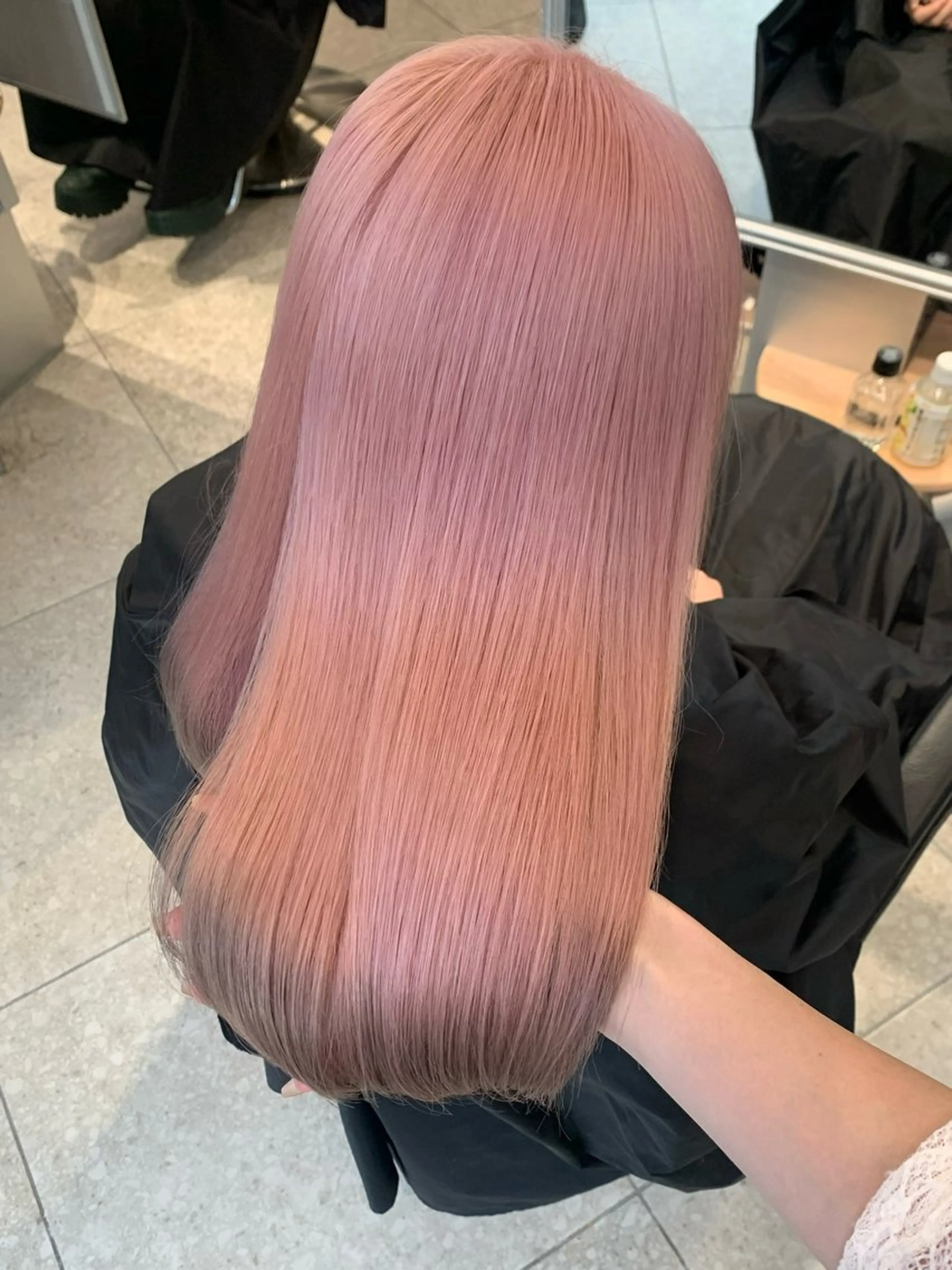 ロング カラー ヘアカラー トリートメント PELE ハイトーン 児玉  大翔のヘアスタイル