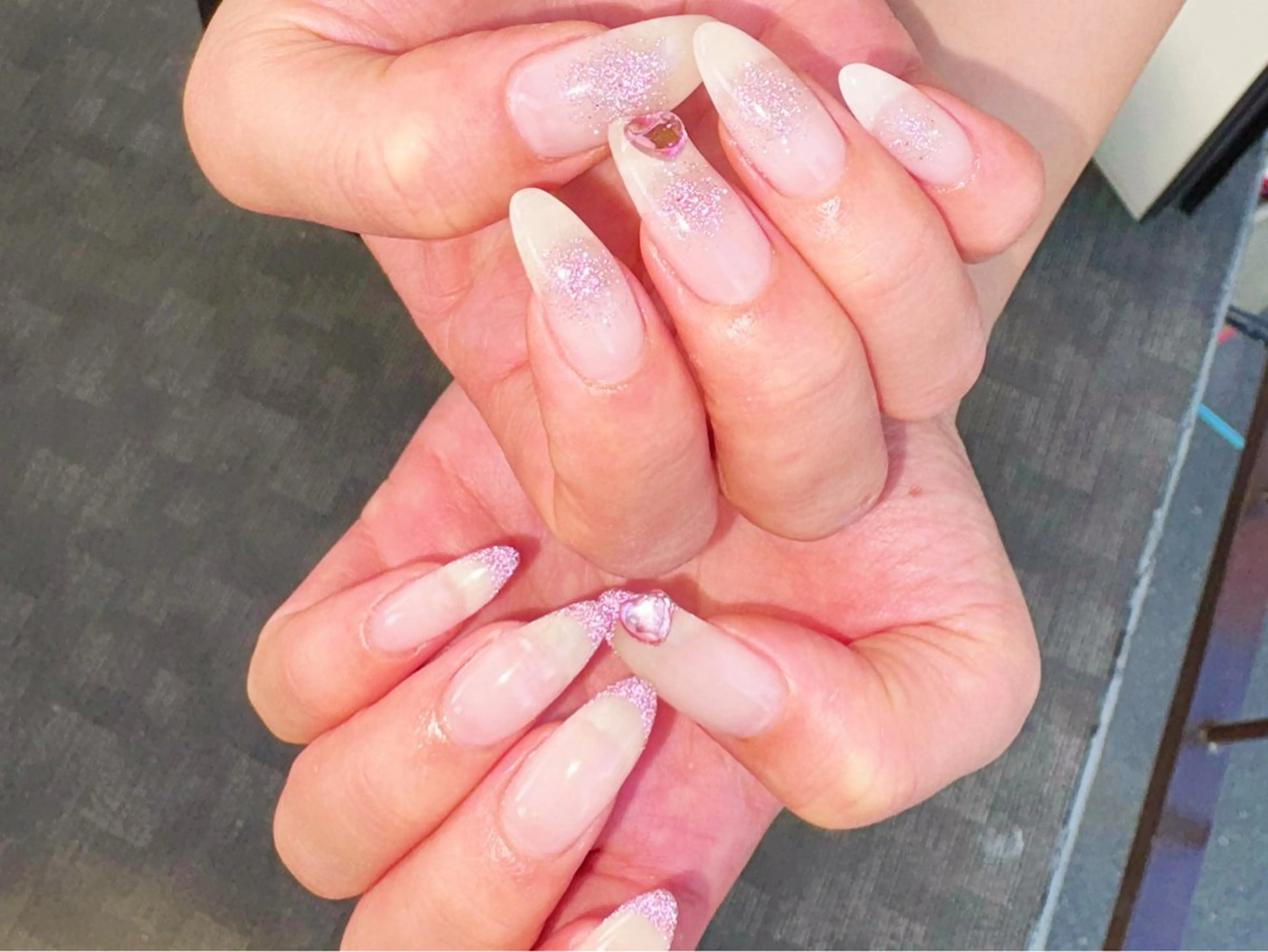 ネイル ハンドネイル nail&eyelashsalon atelier fam上本町店所属・アトリエ FAMのネイルデザイン