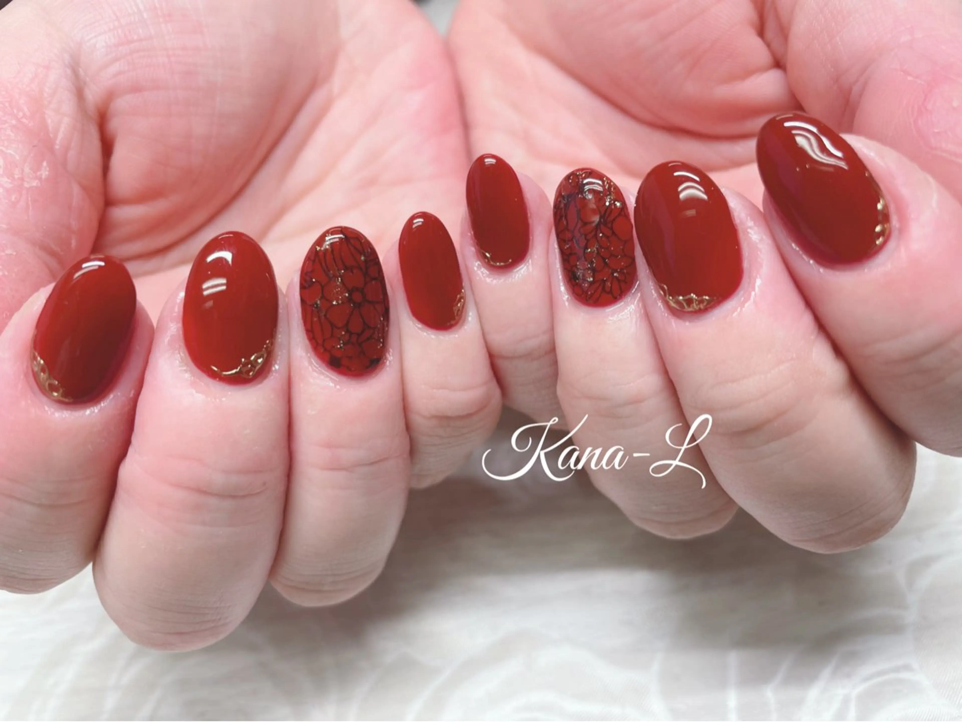 ネイル ボルドー ジェルネイル レース パラジェル 芦辺 香奈のネイルデザイン